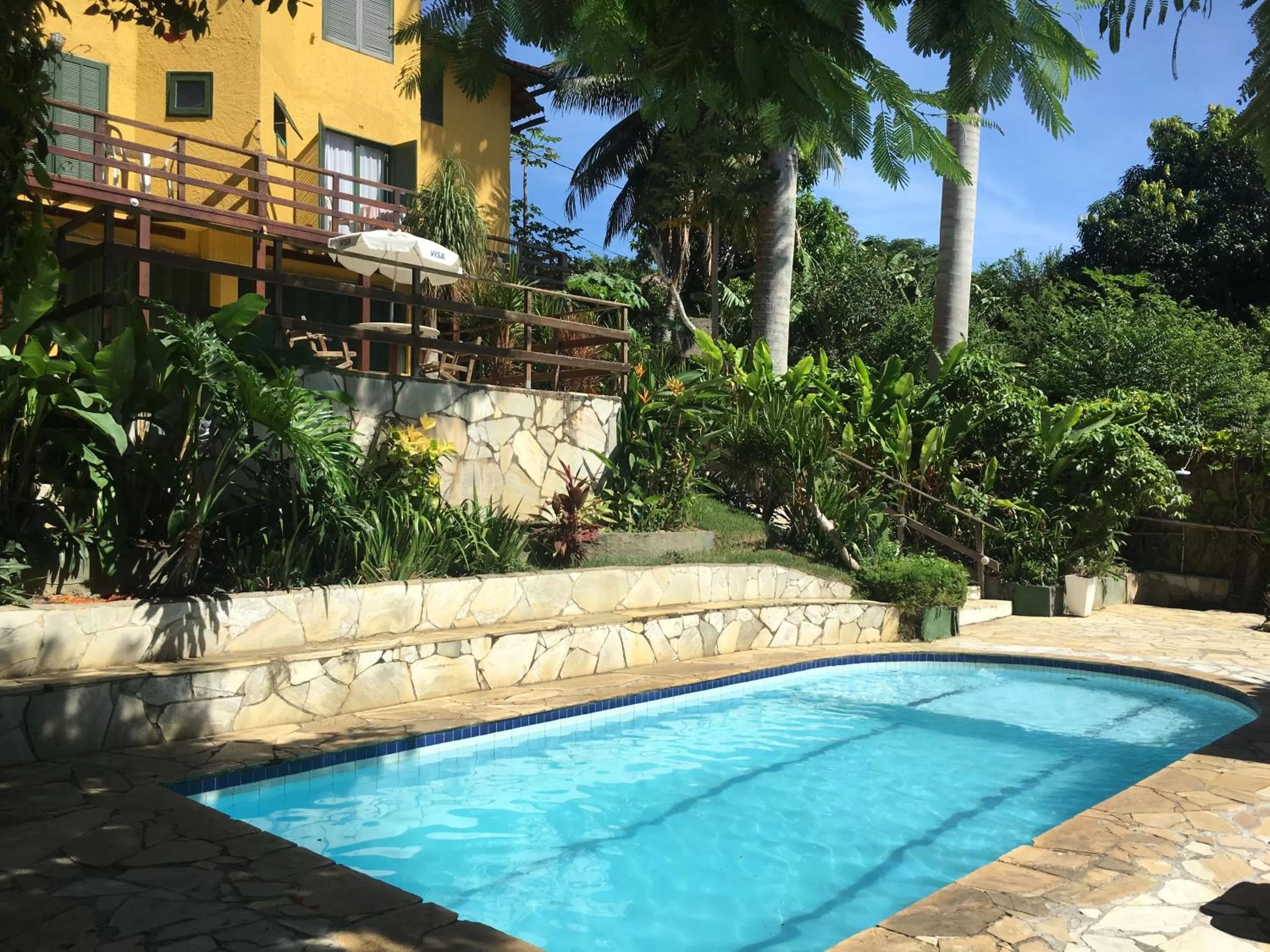 Swimming pool in Pousada Saint Germain
