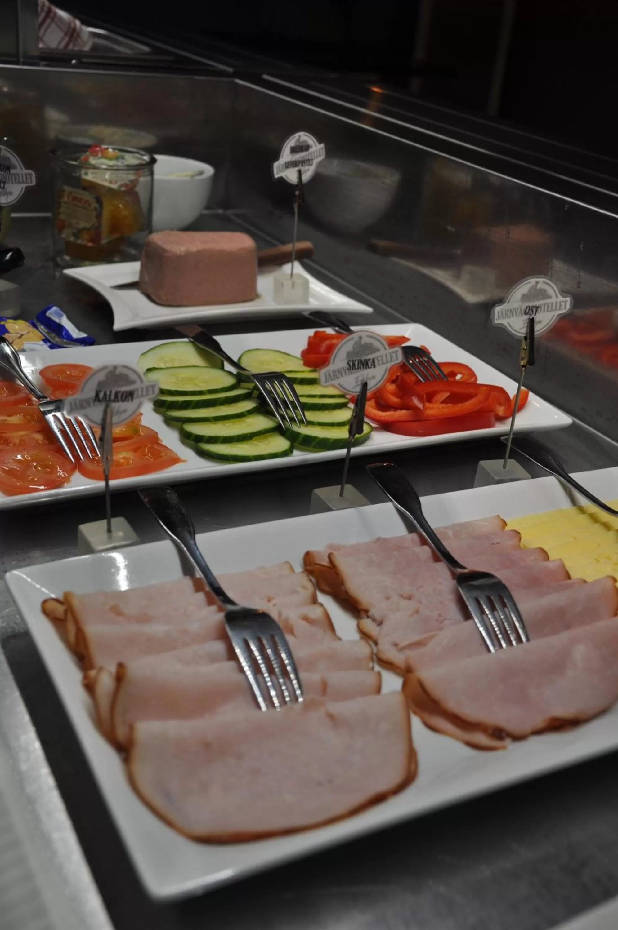 Property building, Food in Järnvägshotellet Edsbyn