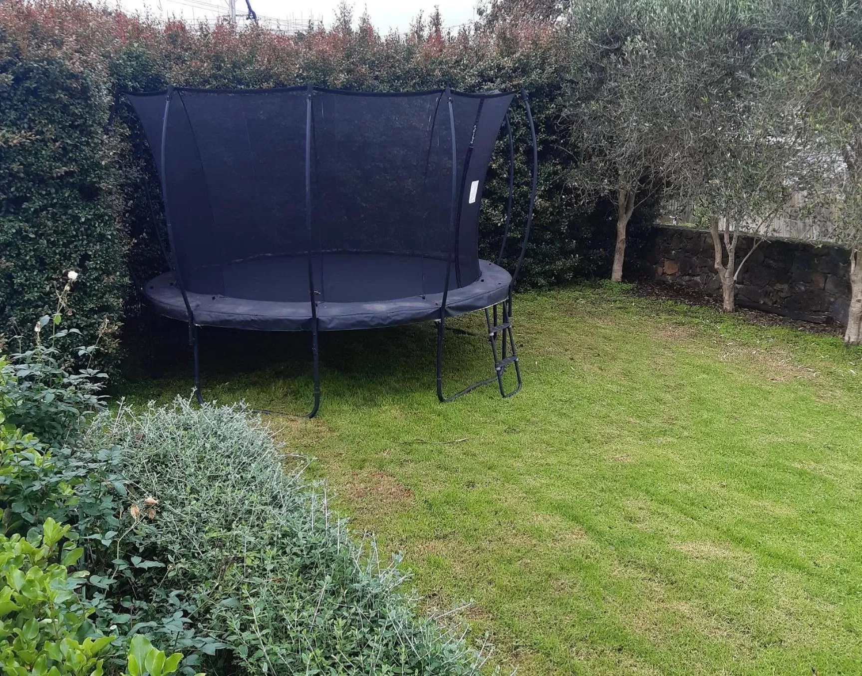 Children play ground in Harbour View Cottage