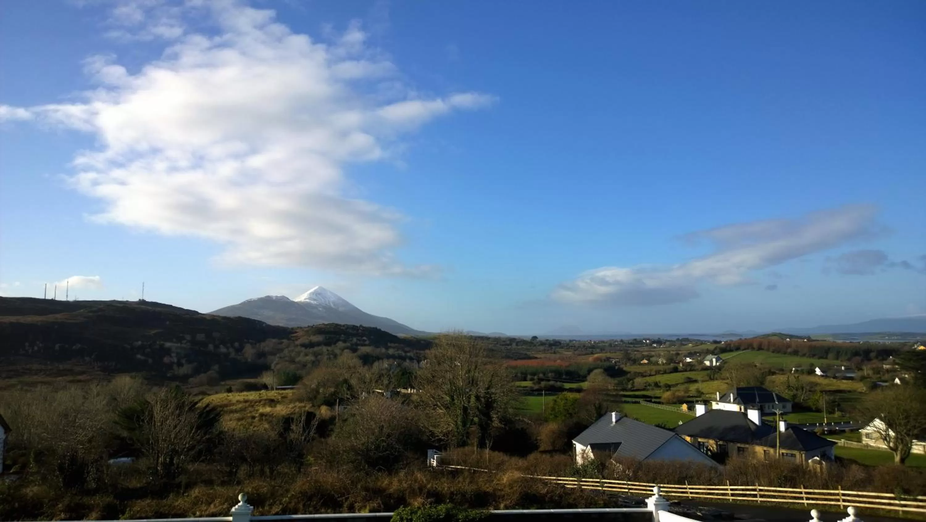 Mountain view in Carrabaun House
