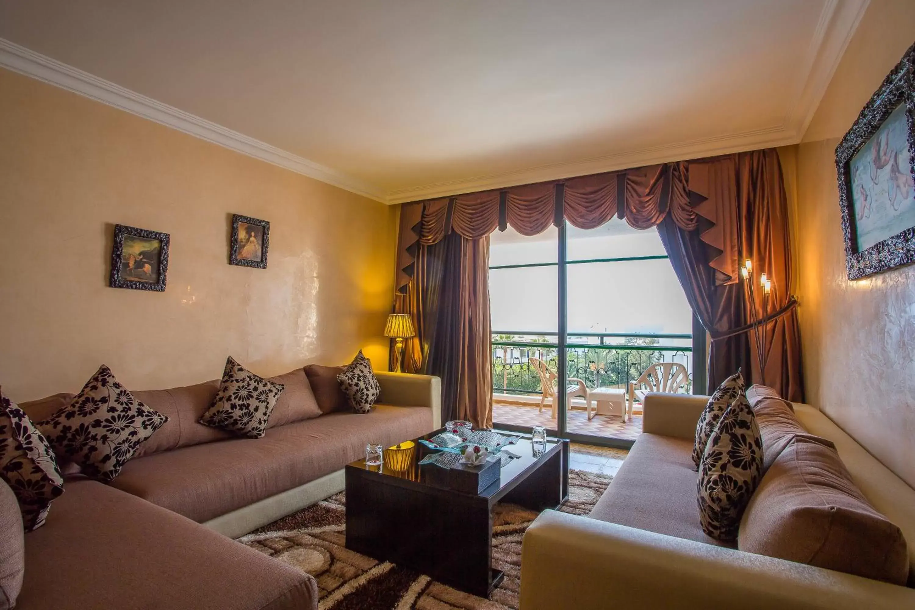 Coffee/tea facilities, Seating Area in Hotel Argana Agadir