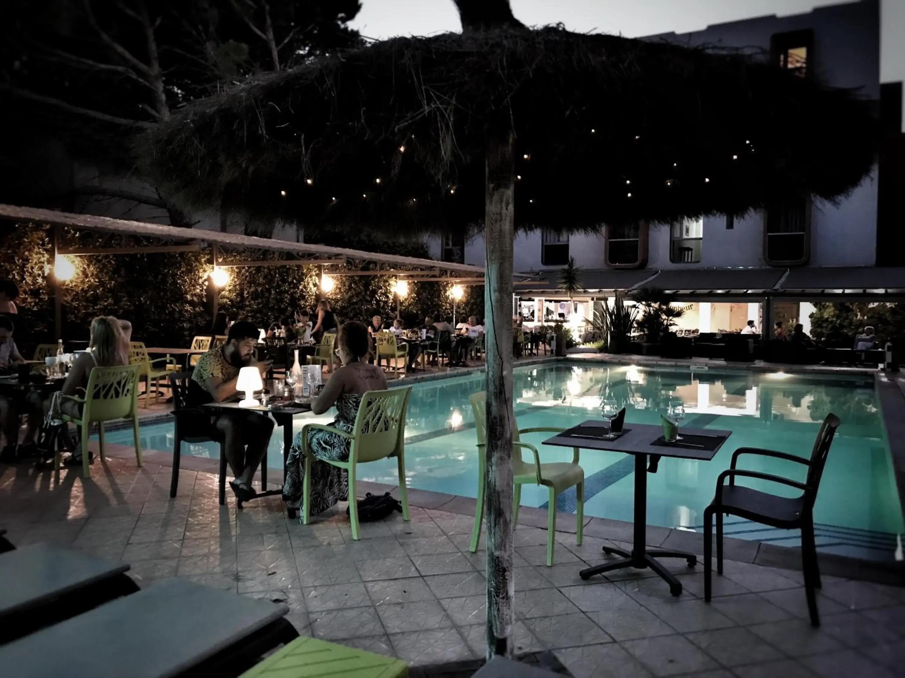 Dining area, Restaurant/Places to Eat in Hotel Aquarius