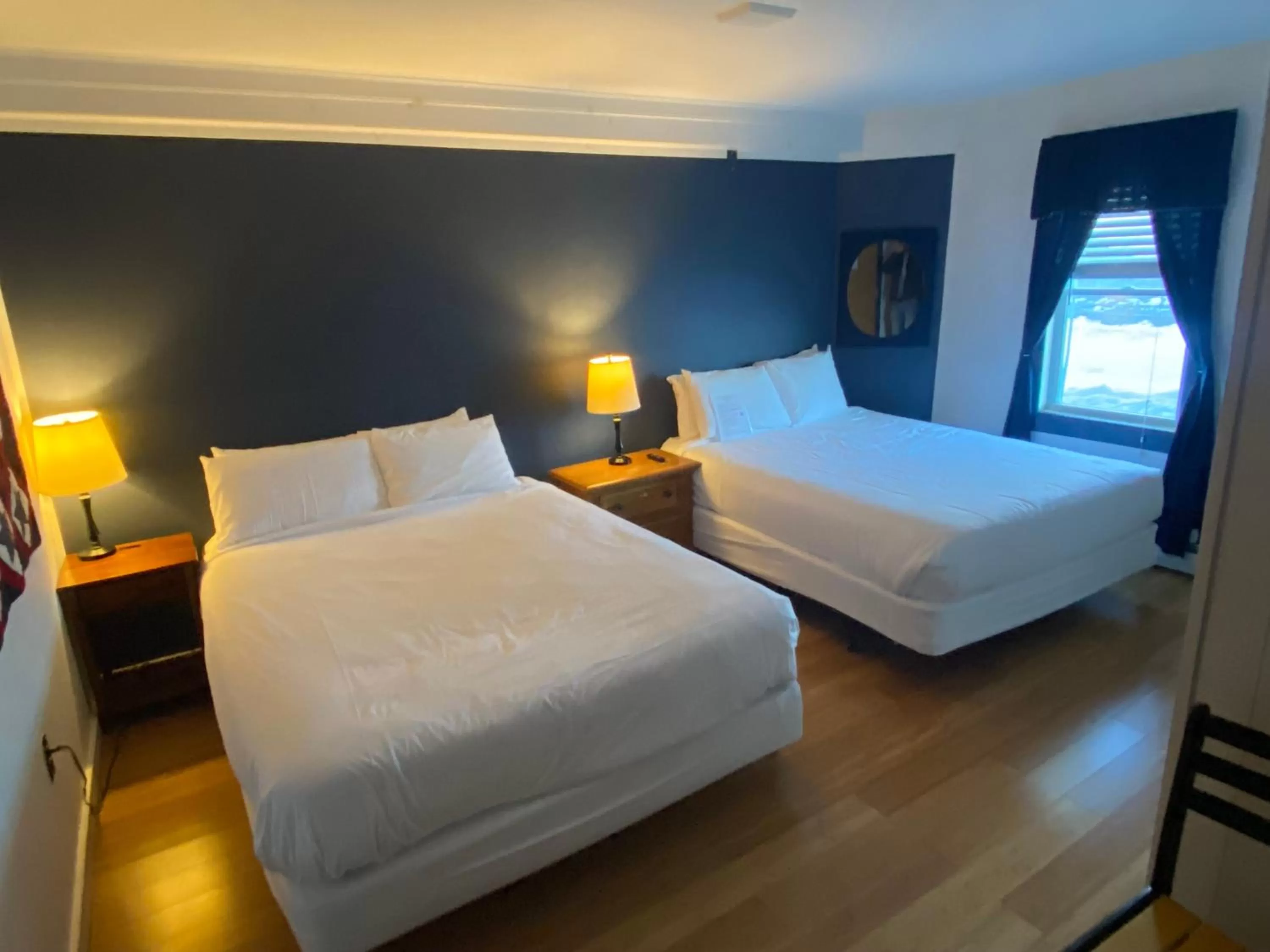 Bed in Bromley View Inn