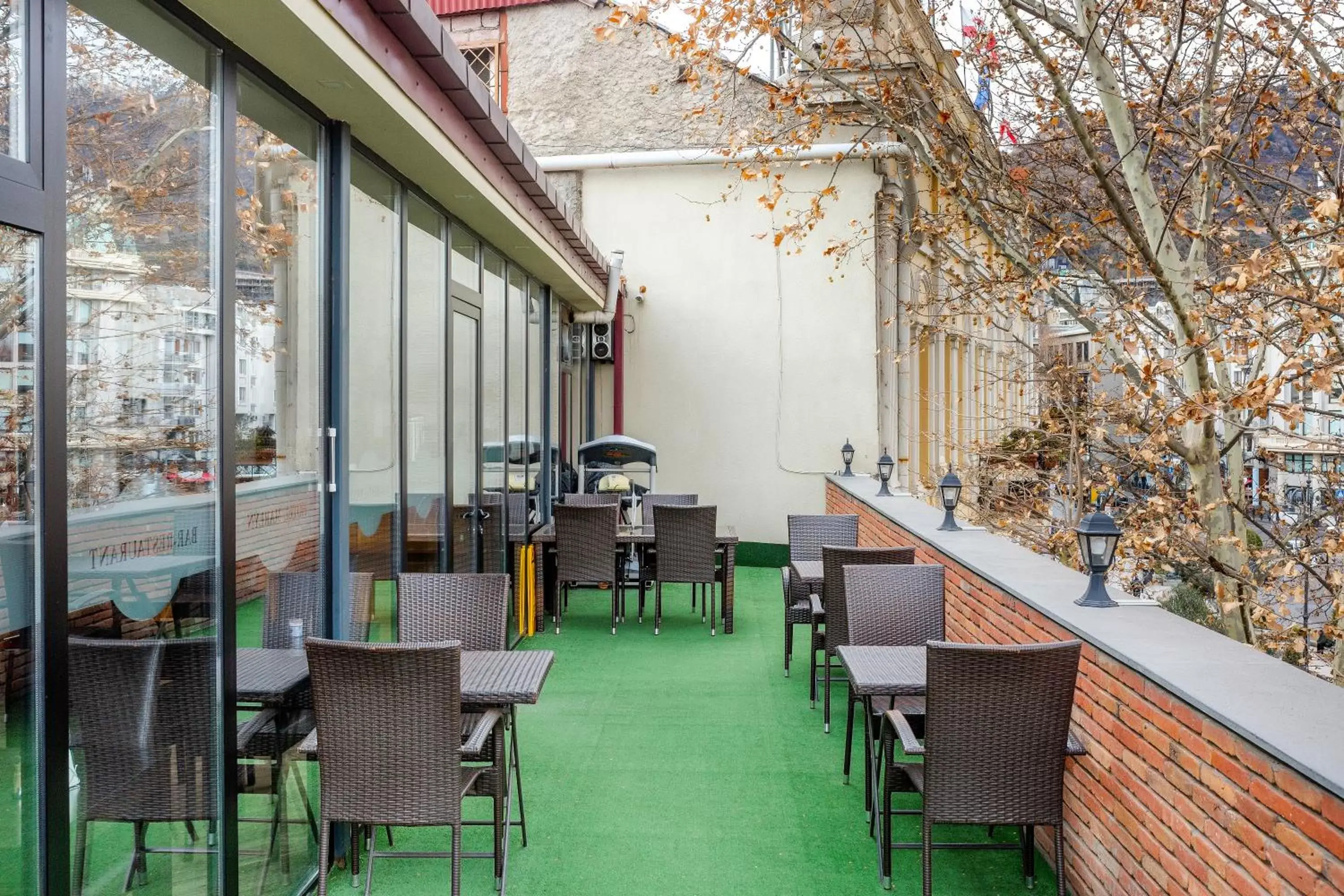 Restaurant/places to eat in Hotel Marlyn Restaurant/places to eat in Hotel Marlyn