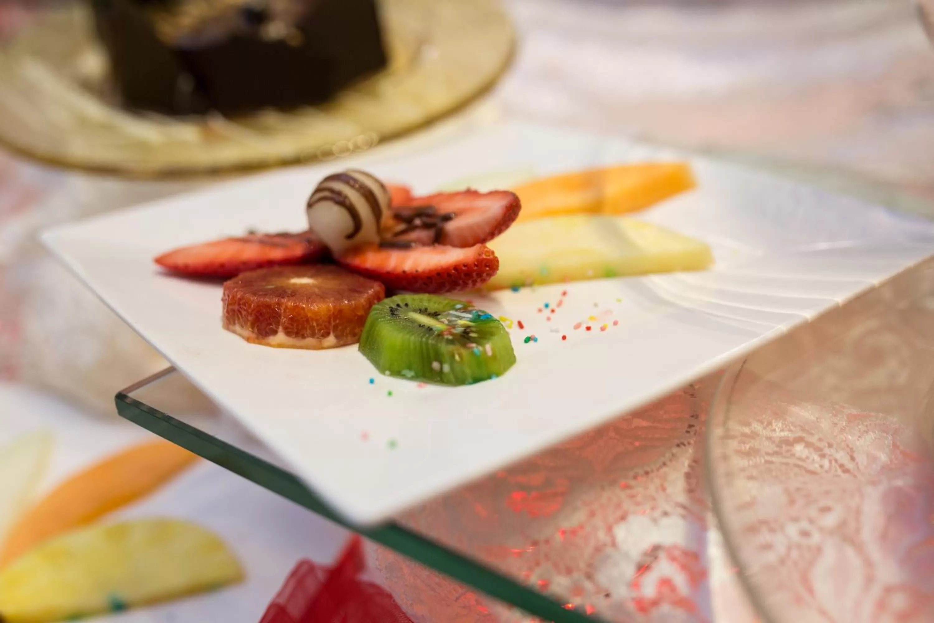 Restaurant/places to eat in Hotel Holiday