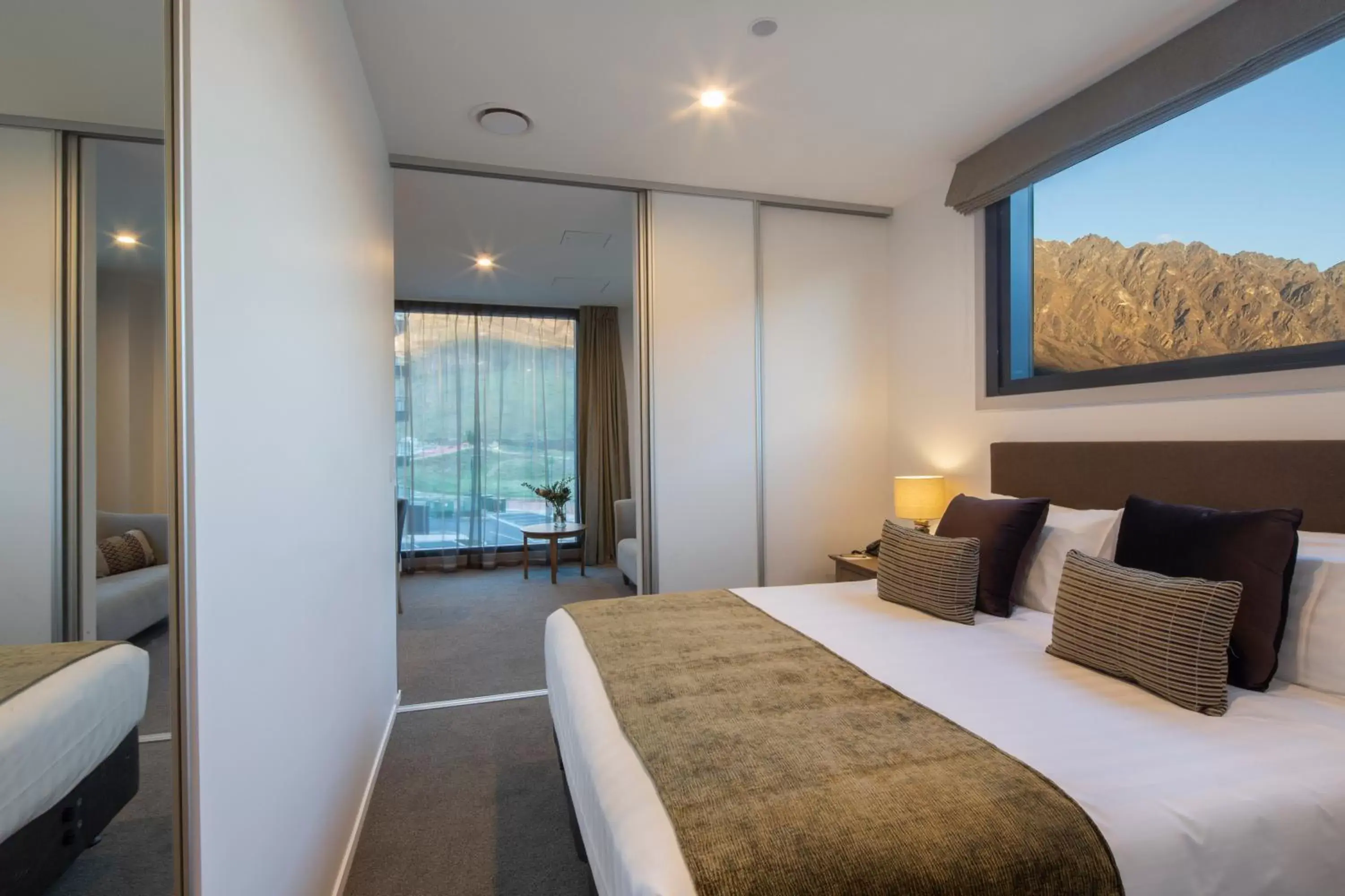 Bedroom in Wyndham Garden Queenstown