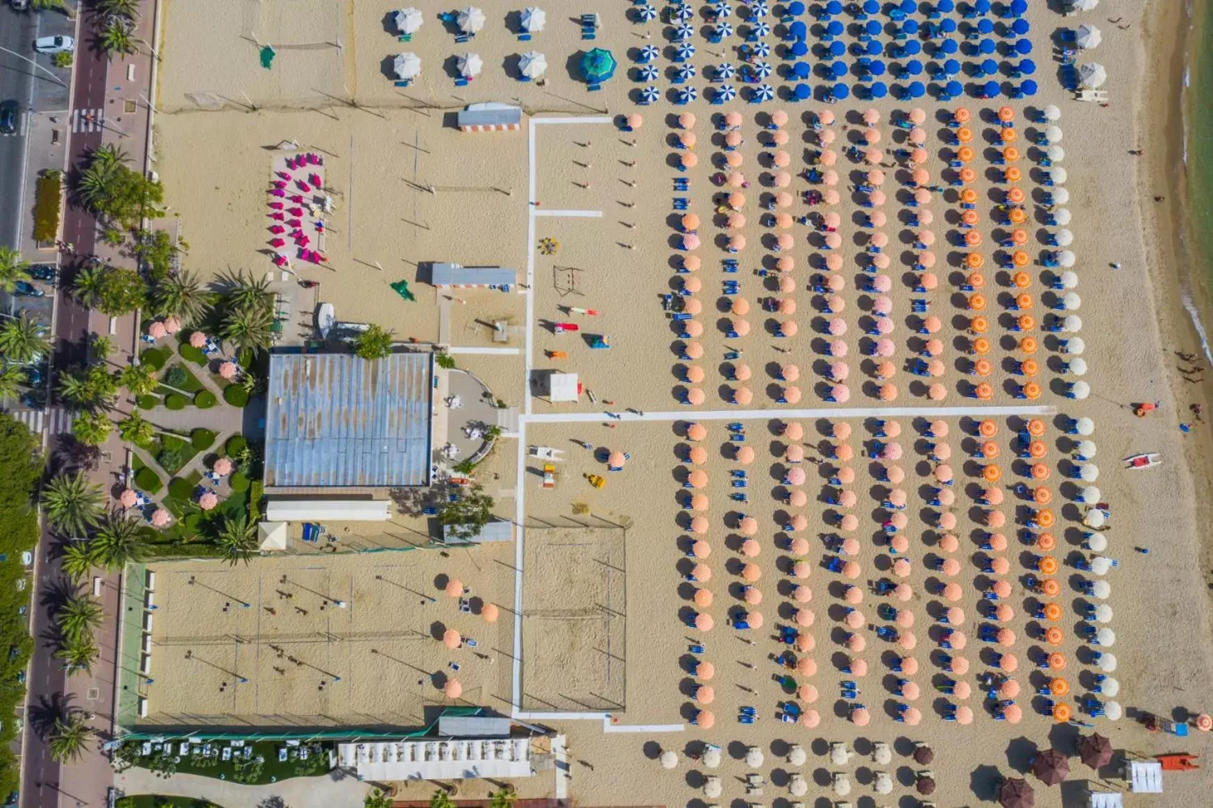 Bird's eye view, Floor Plan in Residence Playa