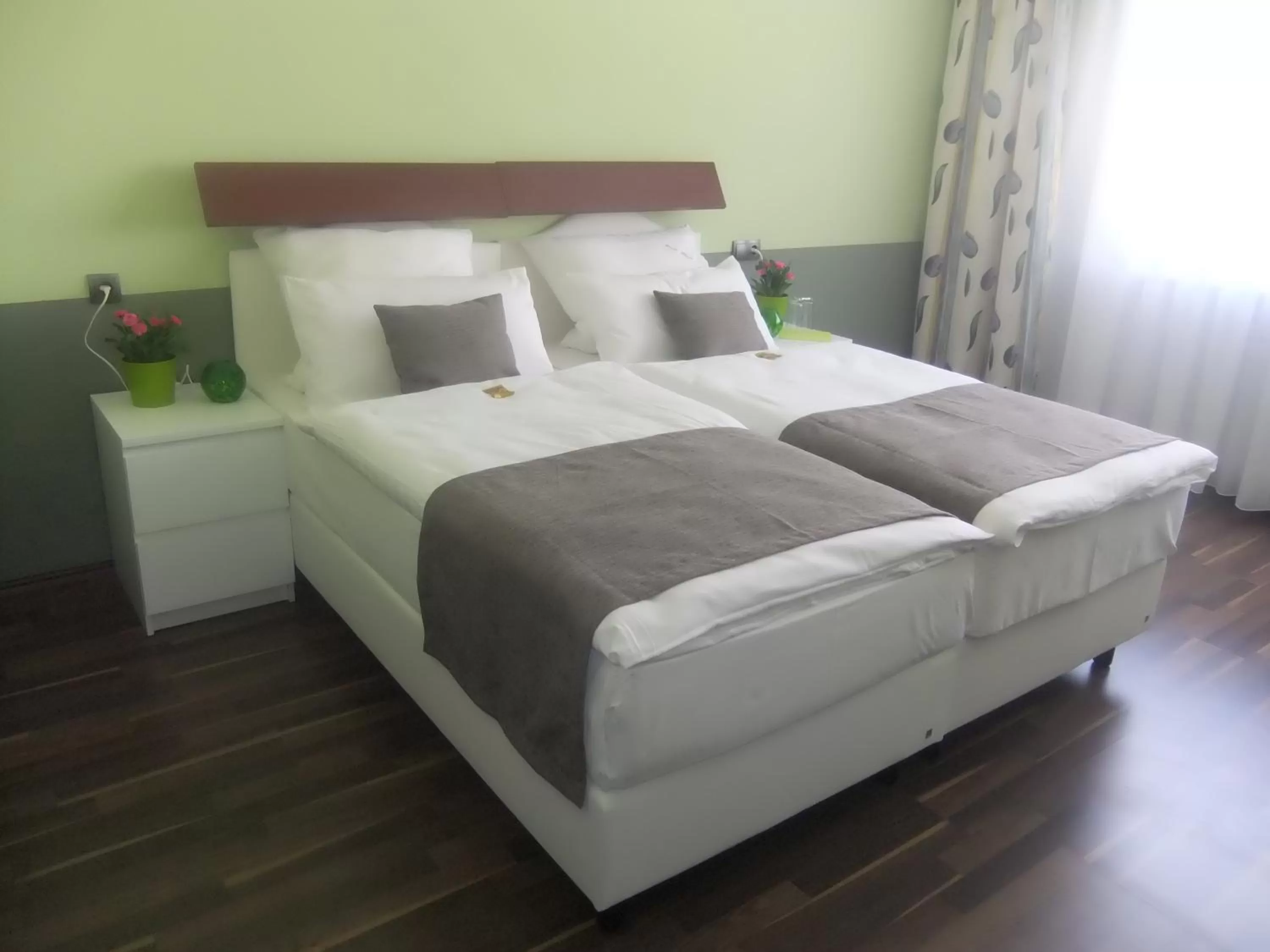 Bed in Hotel Royal Hanau