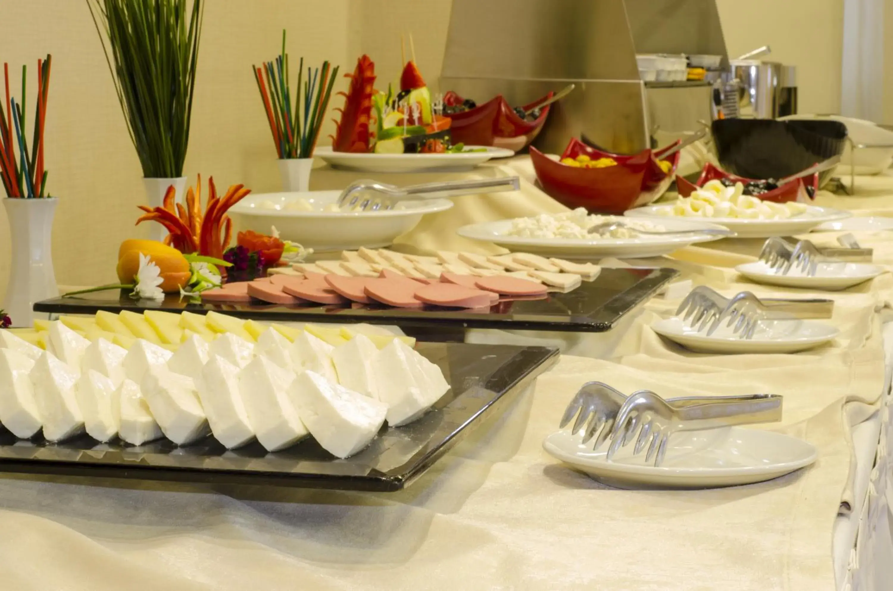 Buffet breakfast, Food in Hotel Tilmen