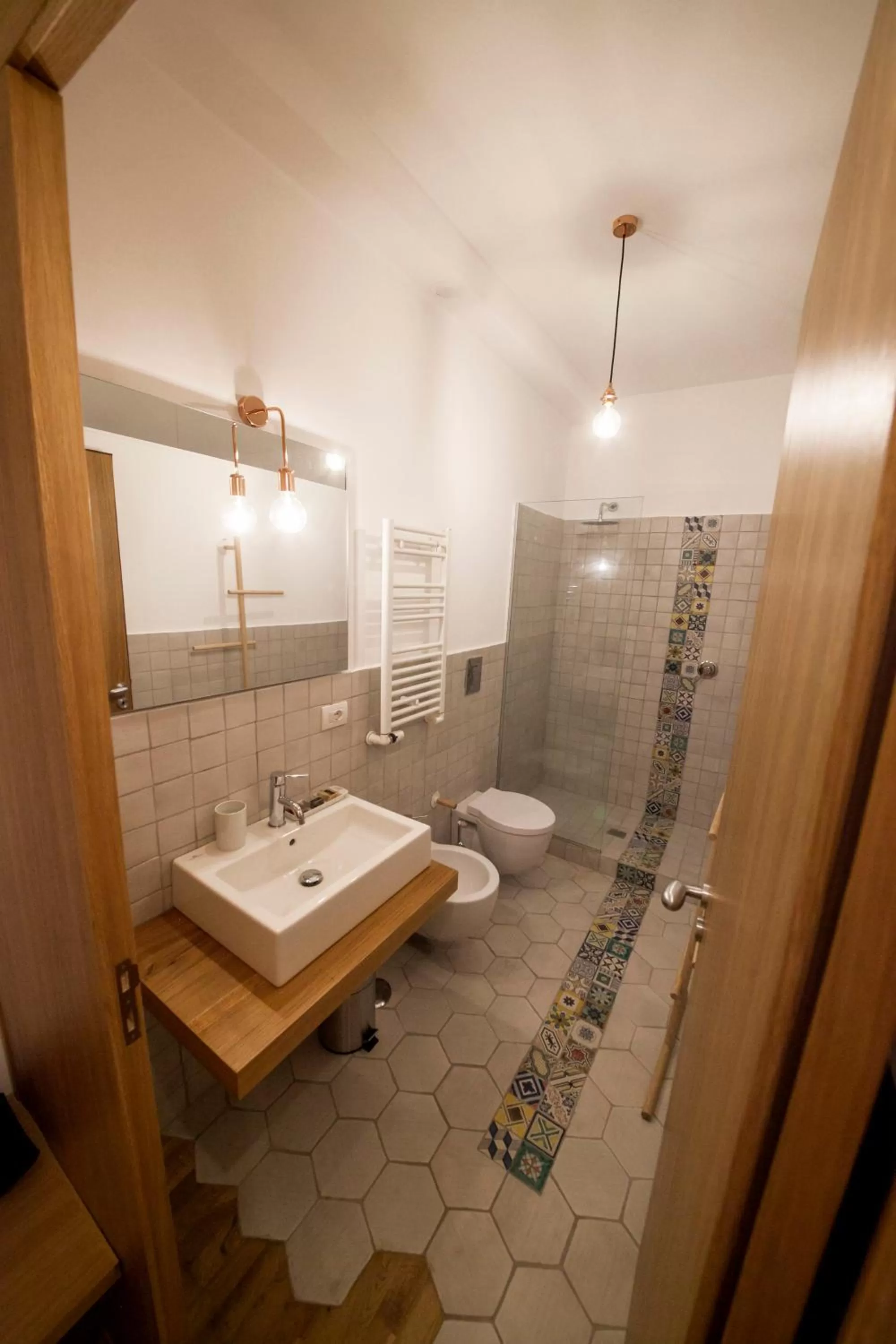 Bathroom in Ovo - Slow Travel