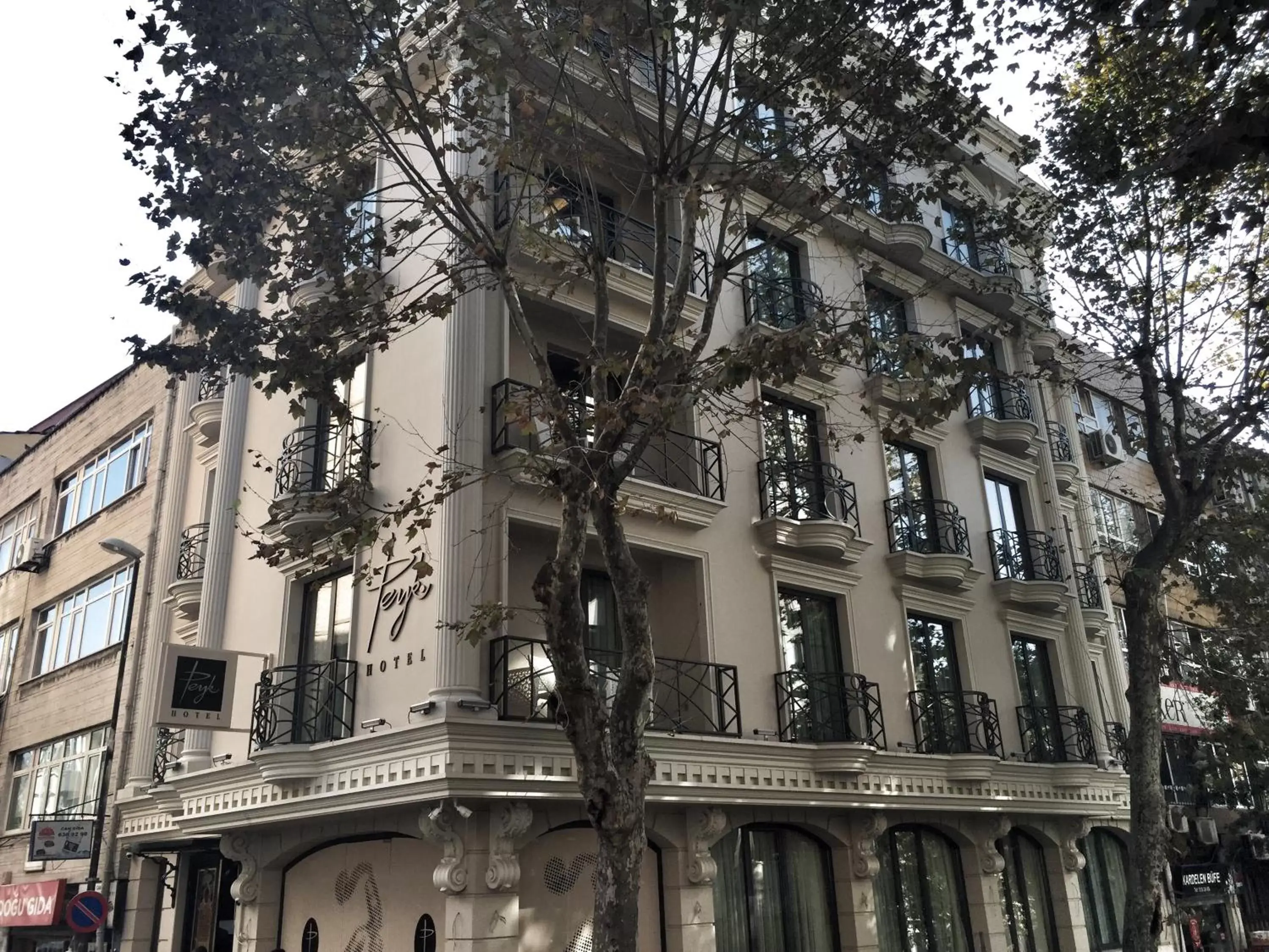 Facade/entrance in Peyk Hotel Oldcity Facade/entrance in Peyk Hotel Oldcity