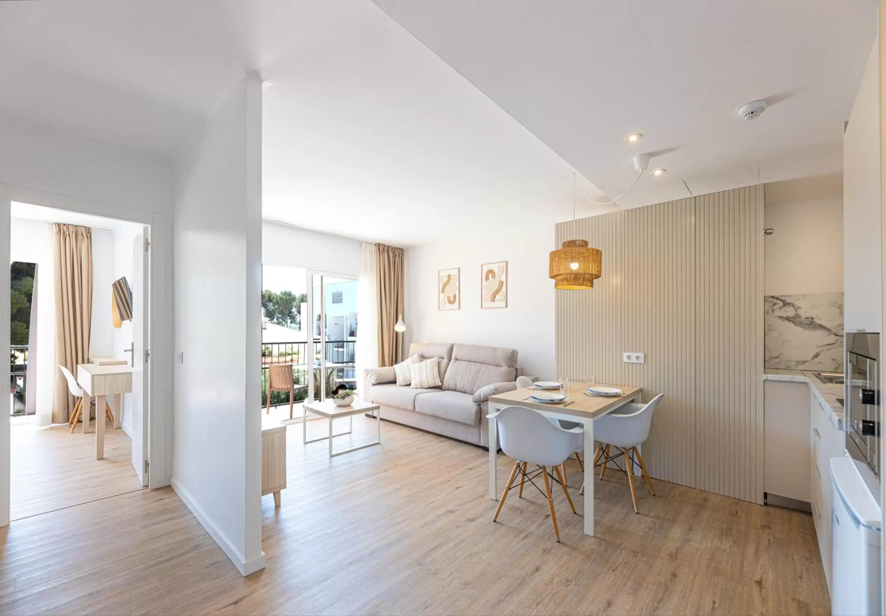 Lounge or bar, Seating Area in Martinez Apartments