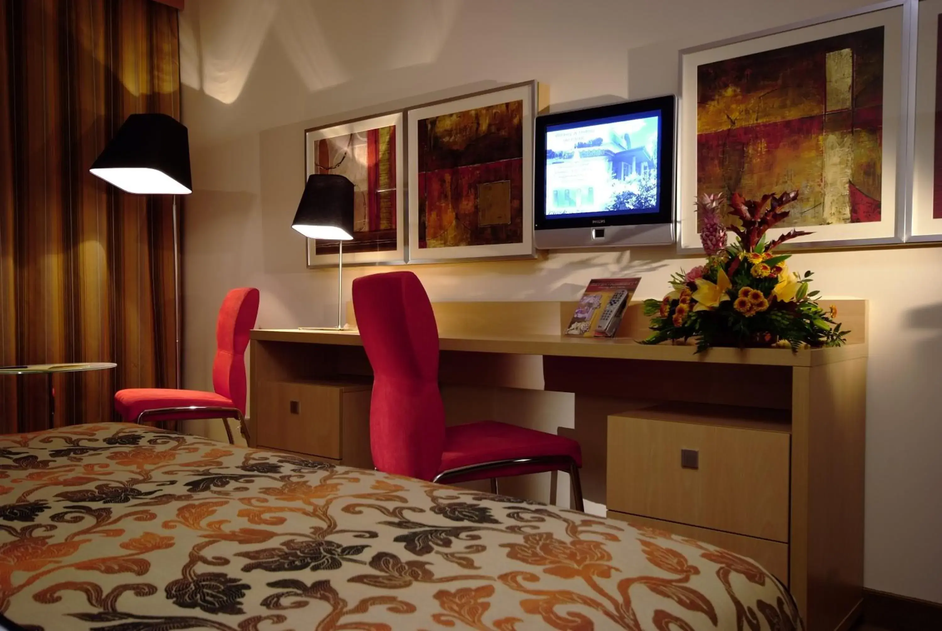 Seating area, TV/Entertainment Center in Hotel HP Park