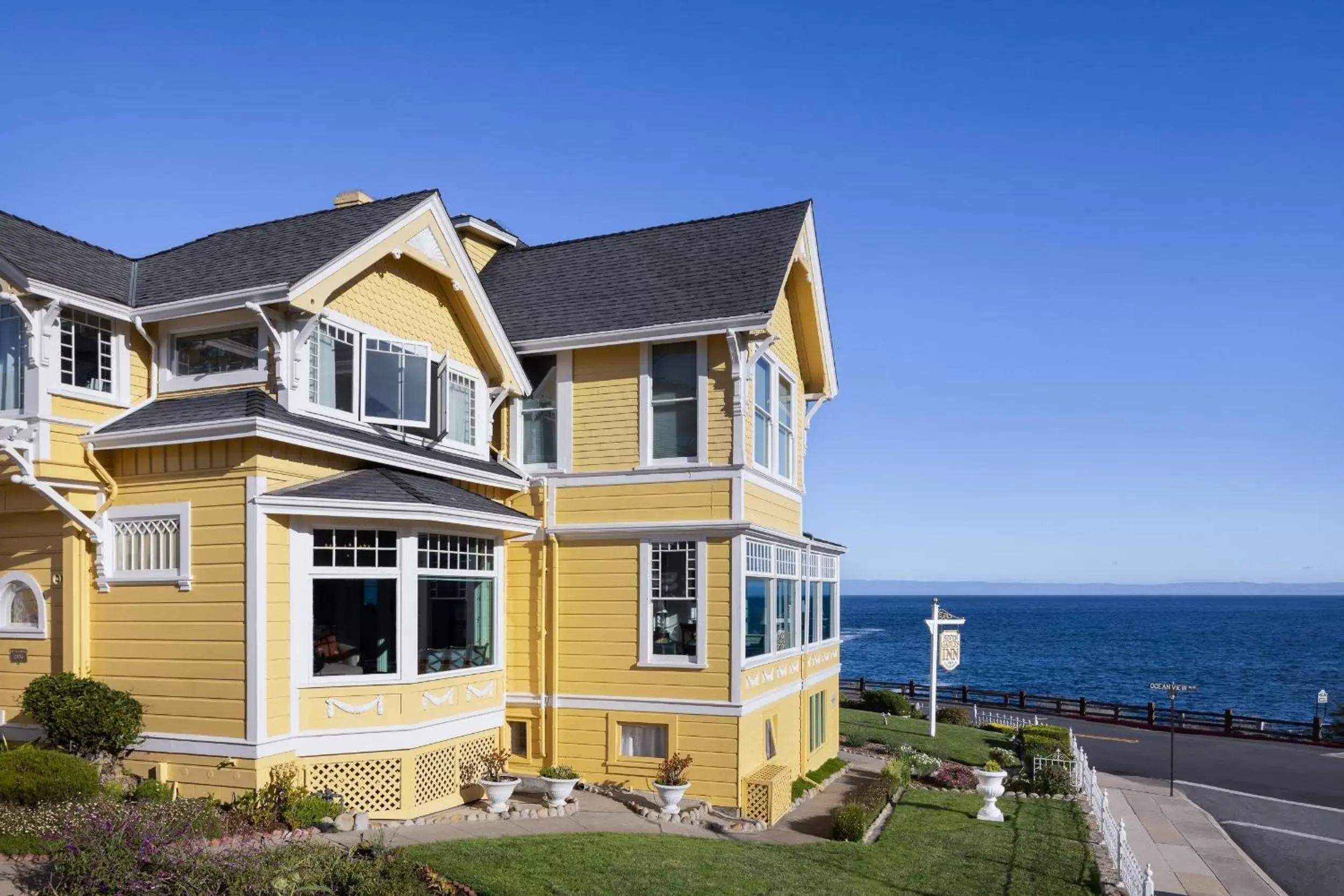 Property Building in Seven Gables Inn on Monterey Bay, A Kirkwood Collection Hotel