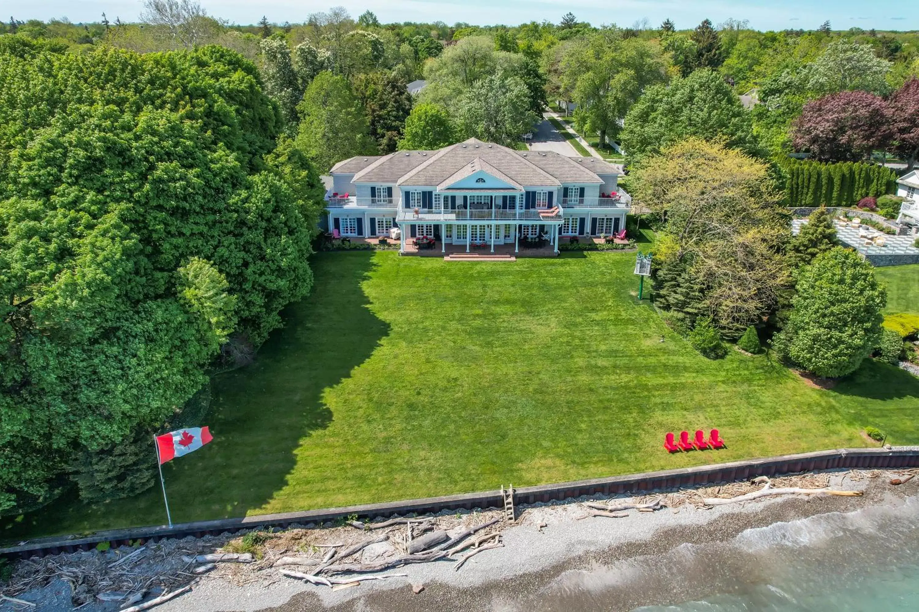 Property building, Bird's-eye View in Somerset - A Private Retreat