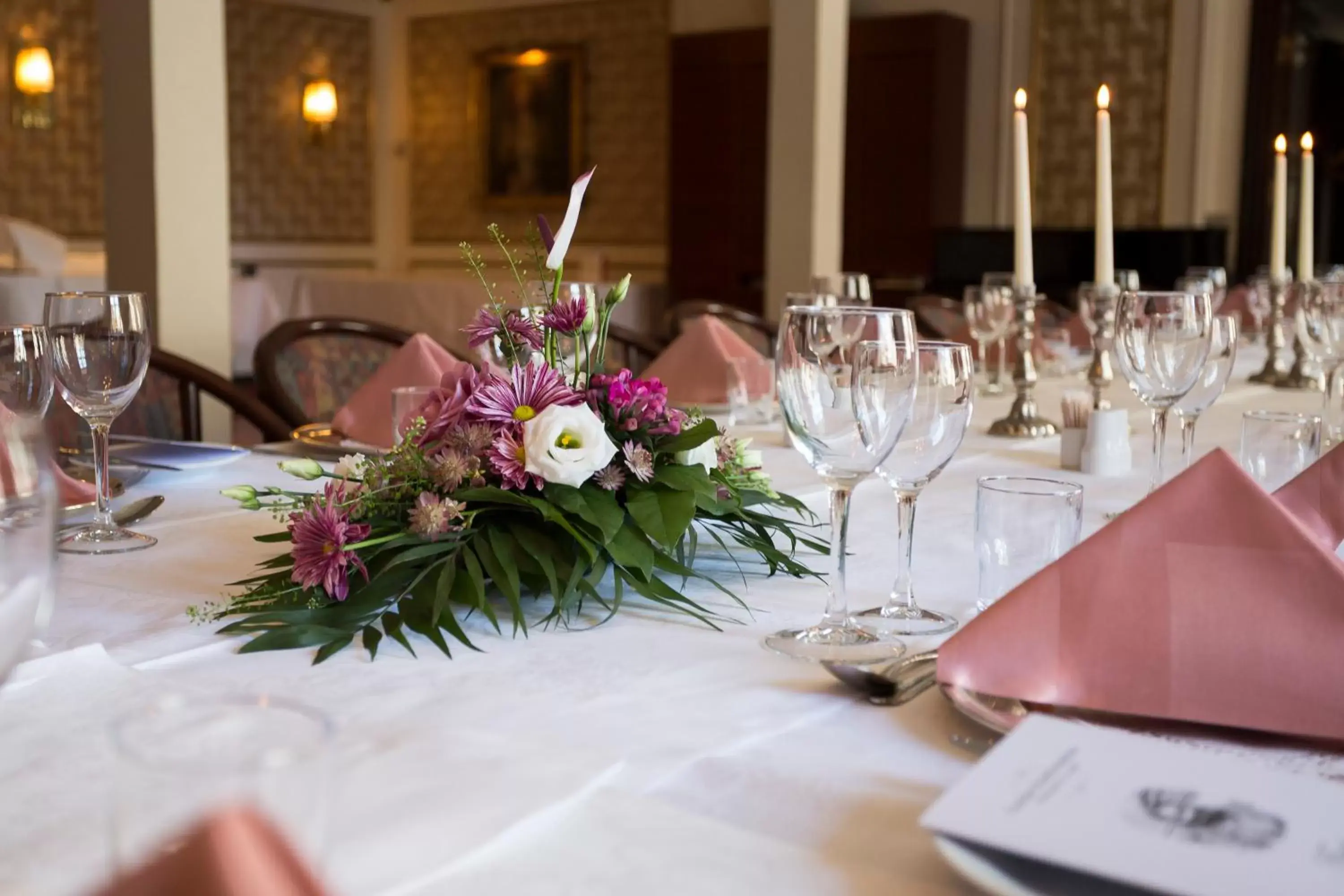 Restaurant/places to eat in Helnan Phønix Hotel Restaurant/places to eat in Helnan Phønix Hotel