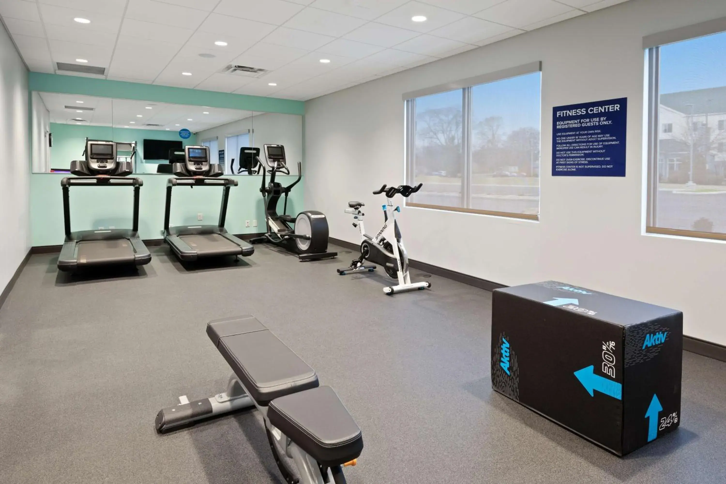 Fitness centre/facilities, Fitness Center/Facilities in Tru by Hilton Sharonville, OH