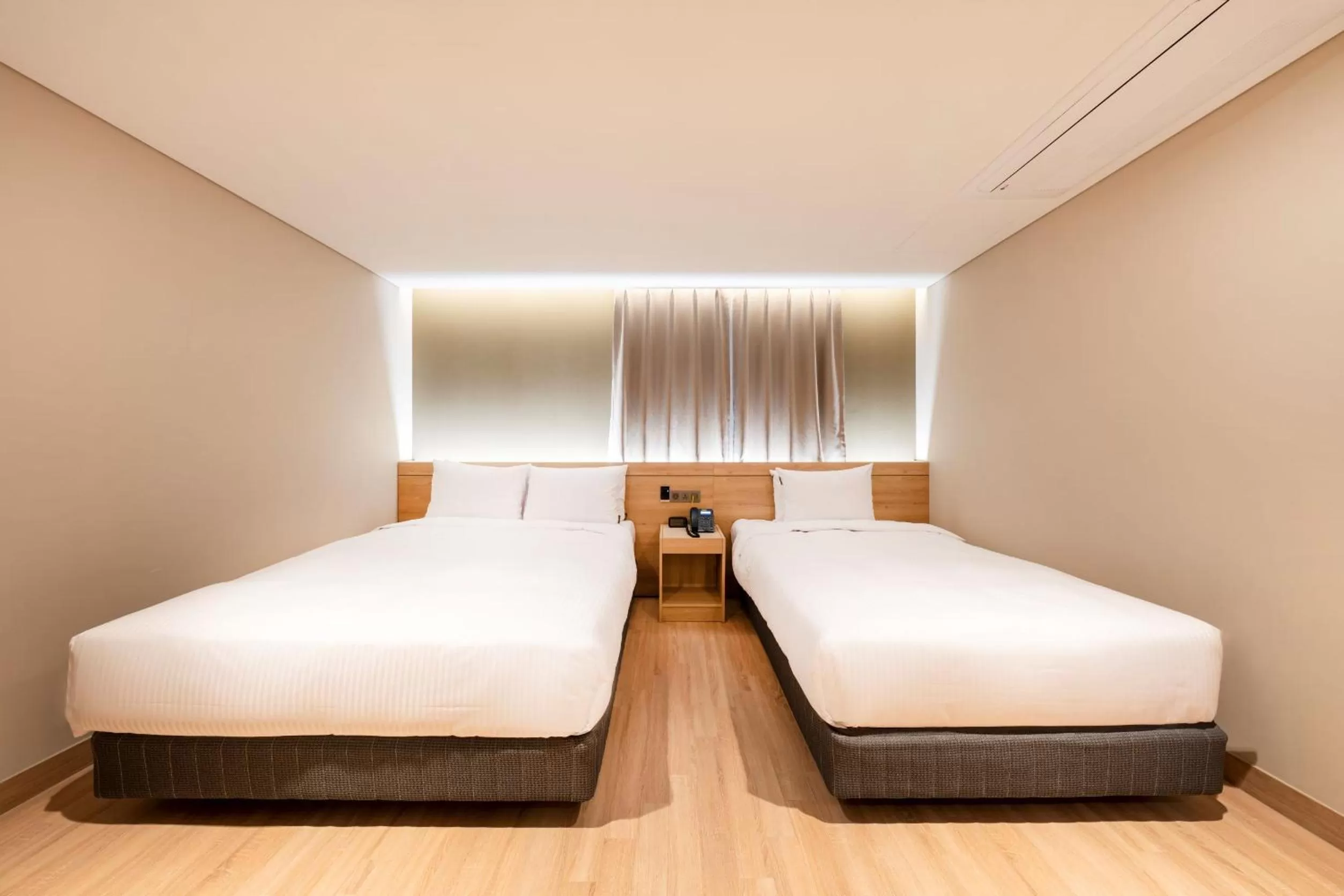 Bedroom, Bed in Hotel Foret The Spa