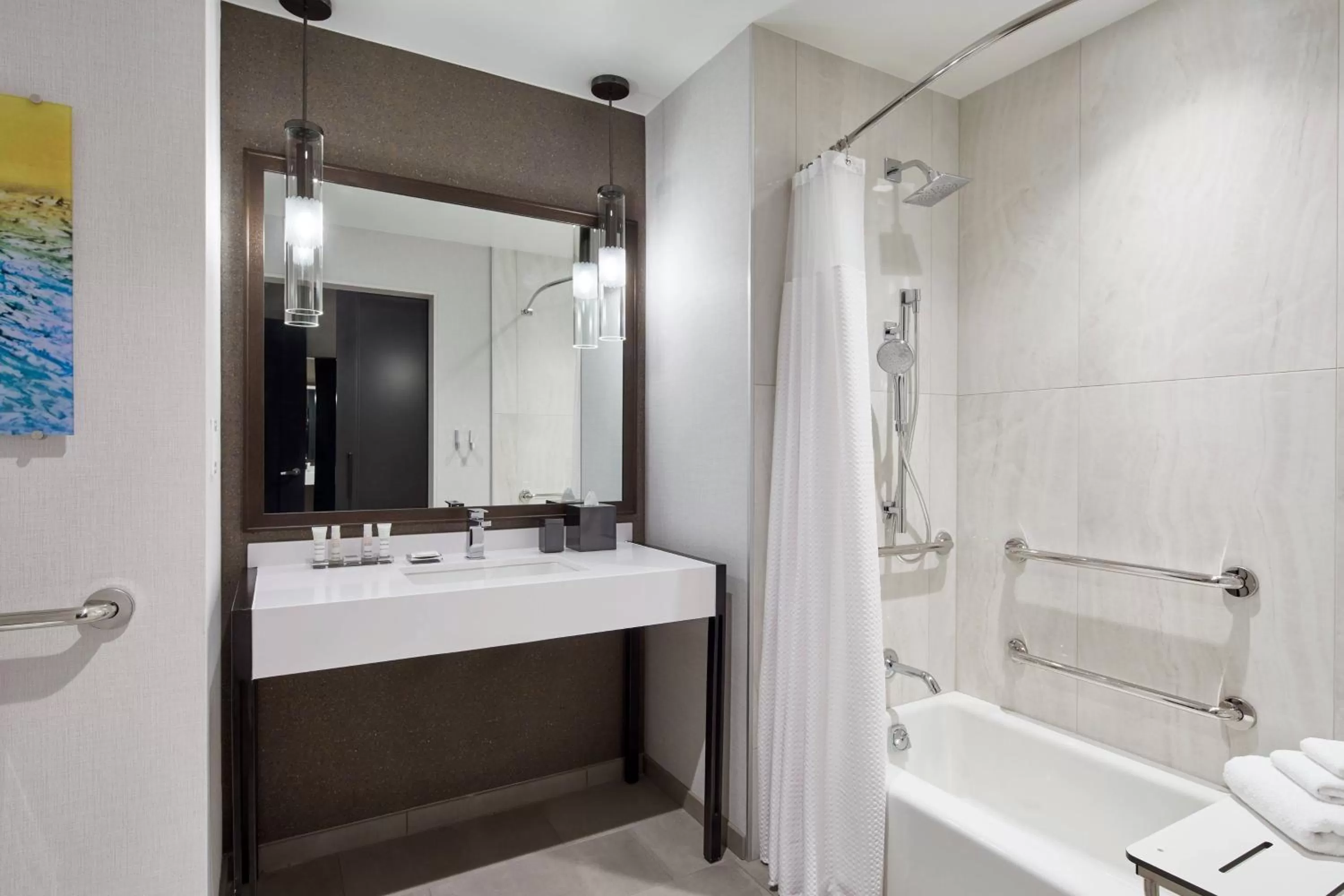 Bathroom in UNC Charlotte Marriott Hotel & Conference Center