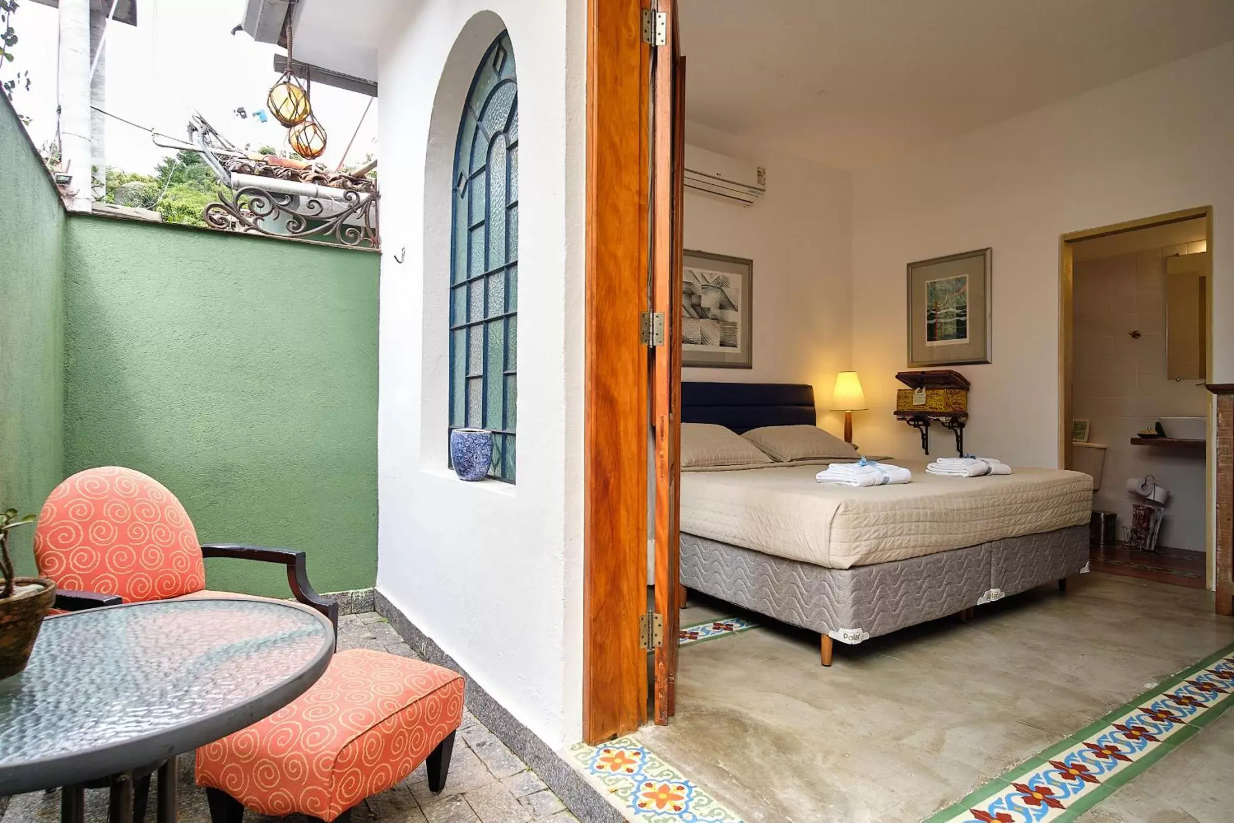 Superior Triple Room in Pousada Pontal Gardens Superior Triple Room in Pousada Pontal Gardens