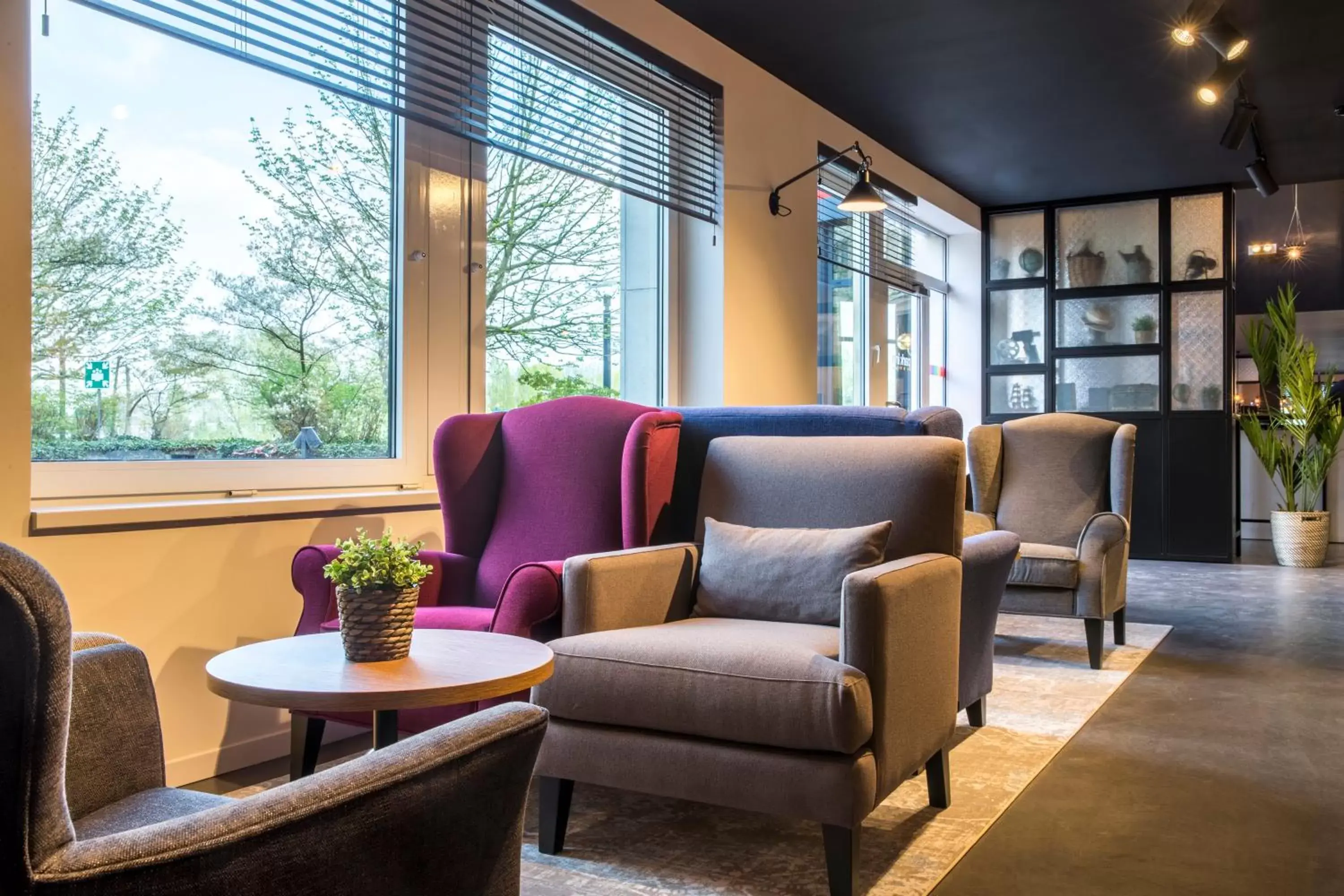 Lobby or reception in Park Inn By Radisson Brussels Airport