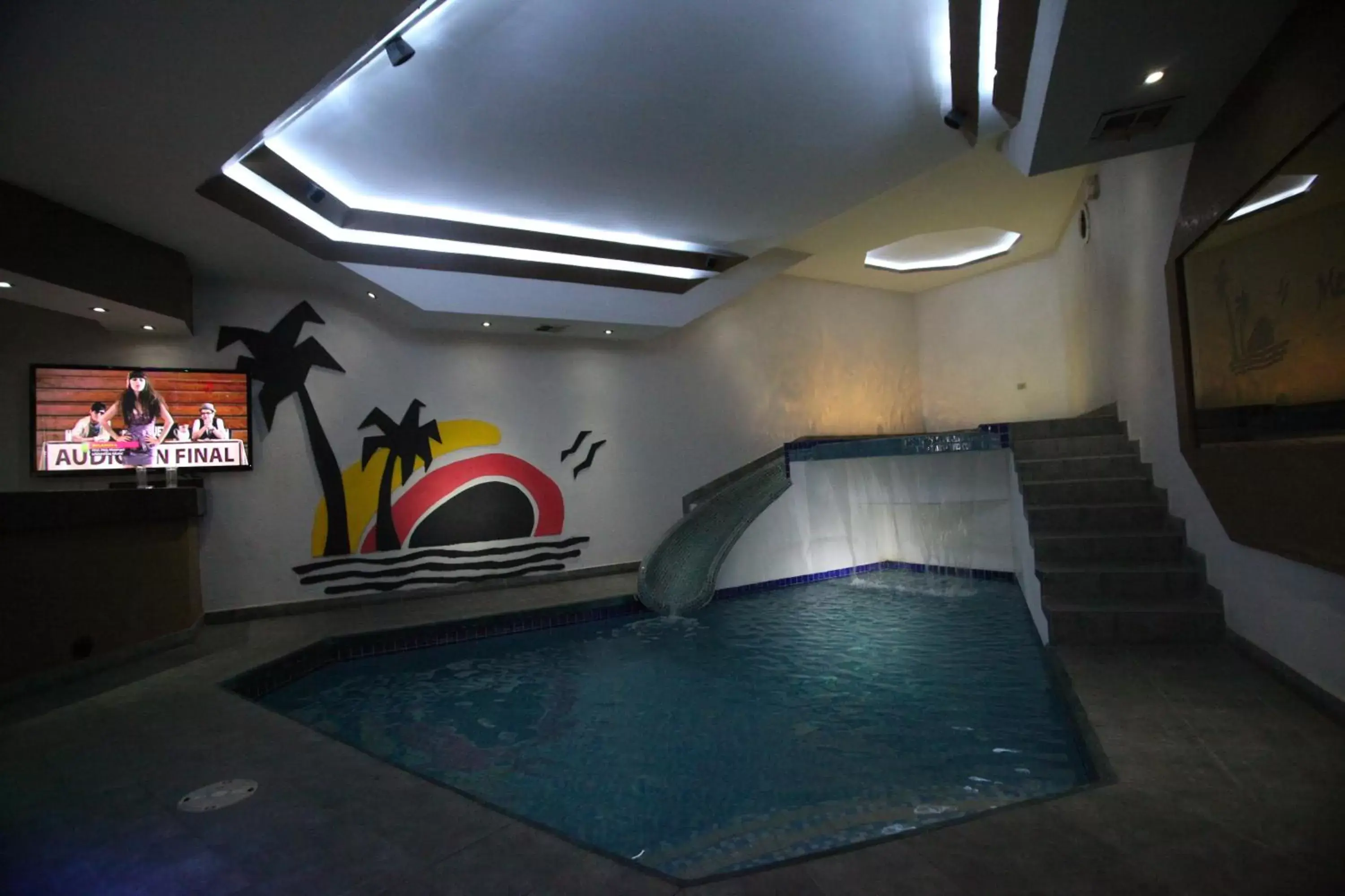 Swimming Pool in Motel Mediterraneo