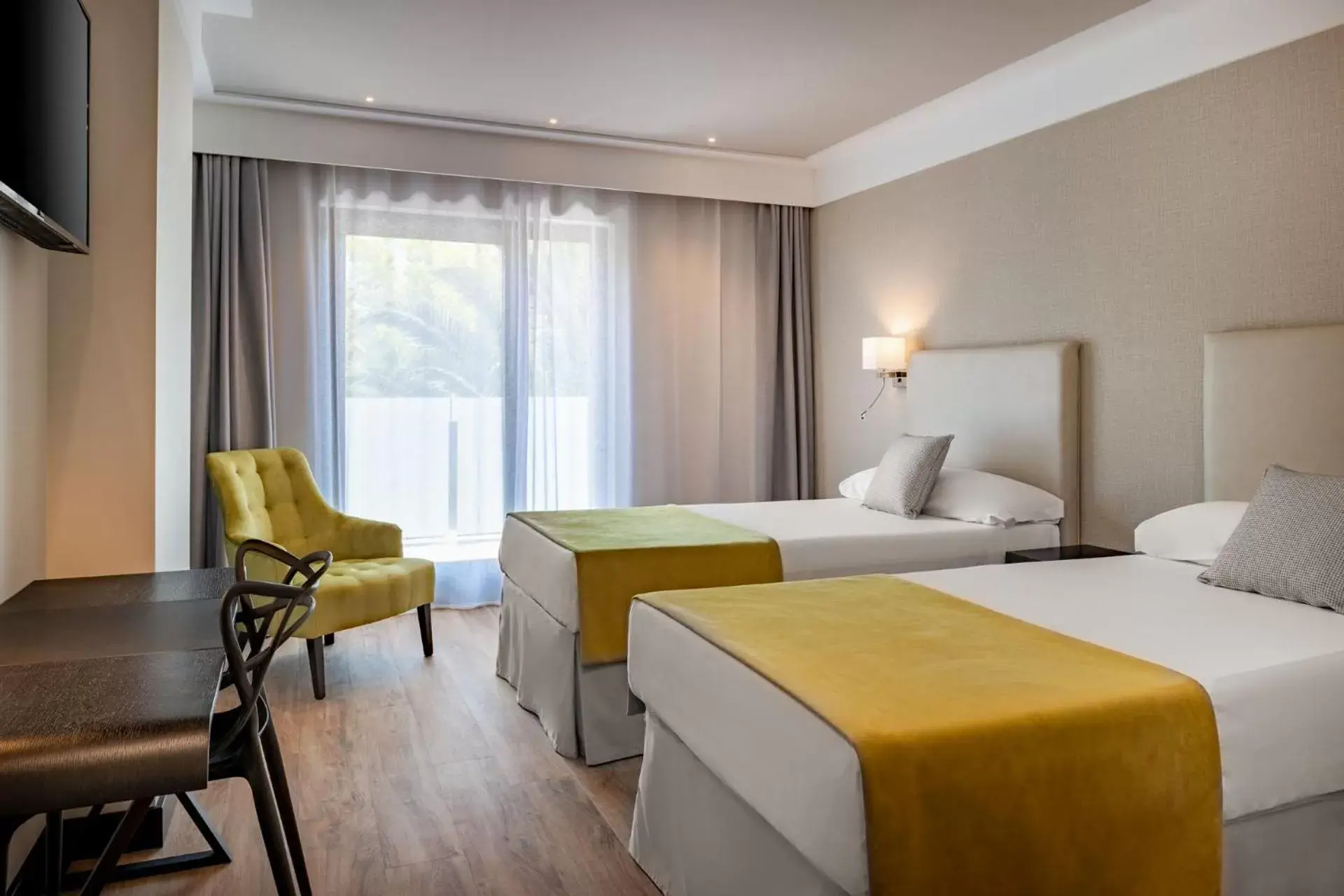 Bedroom, Bed in Hotel Parque Real Bedroom, Bed in Hotel Parque Real