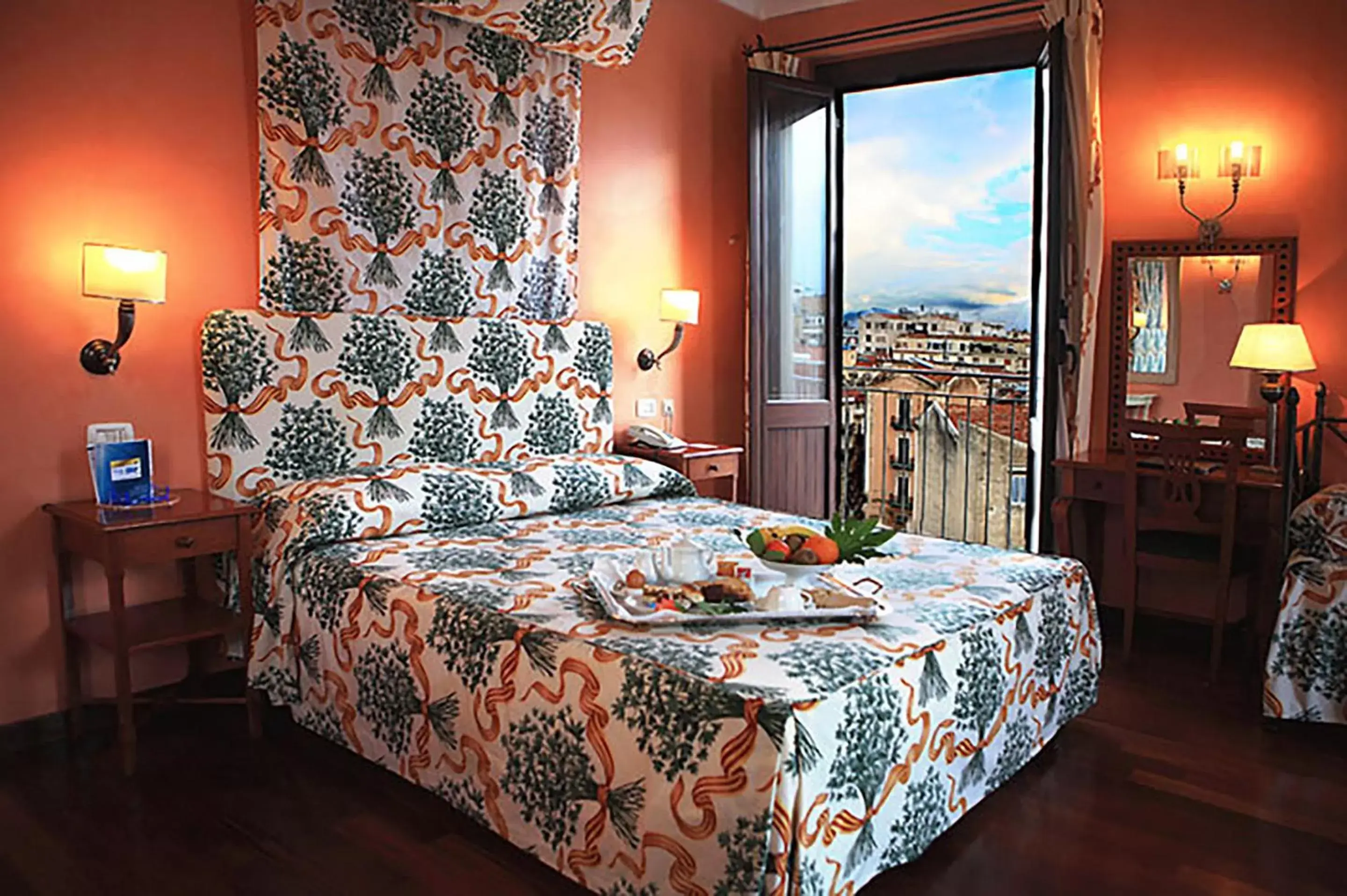 Bedroom in Hotel Vecchio Borgo