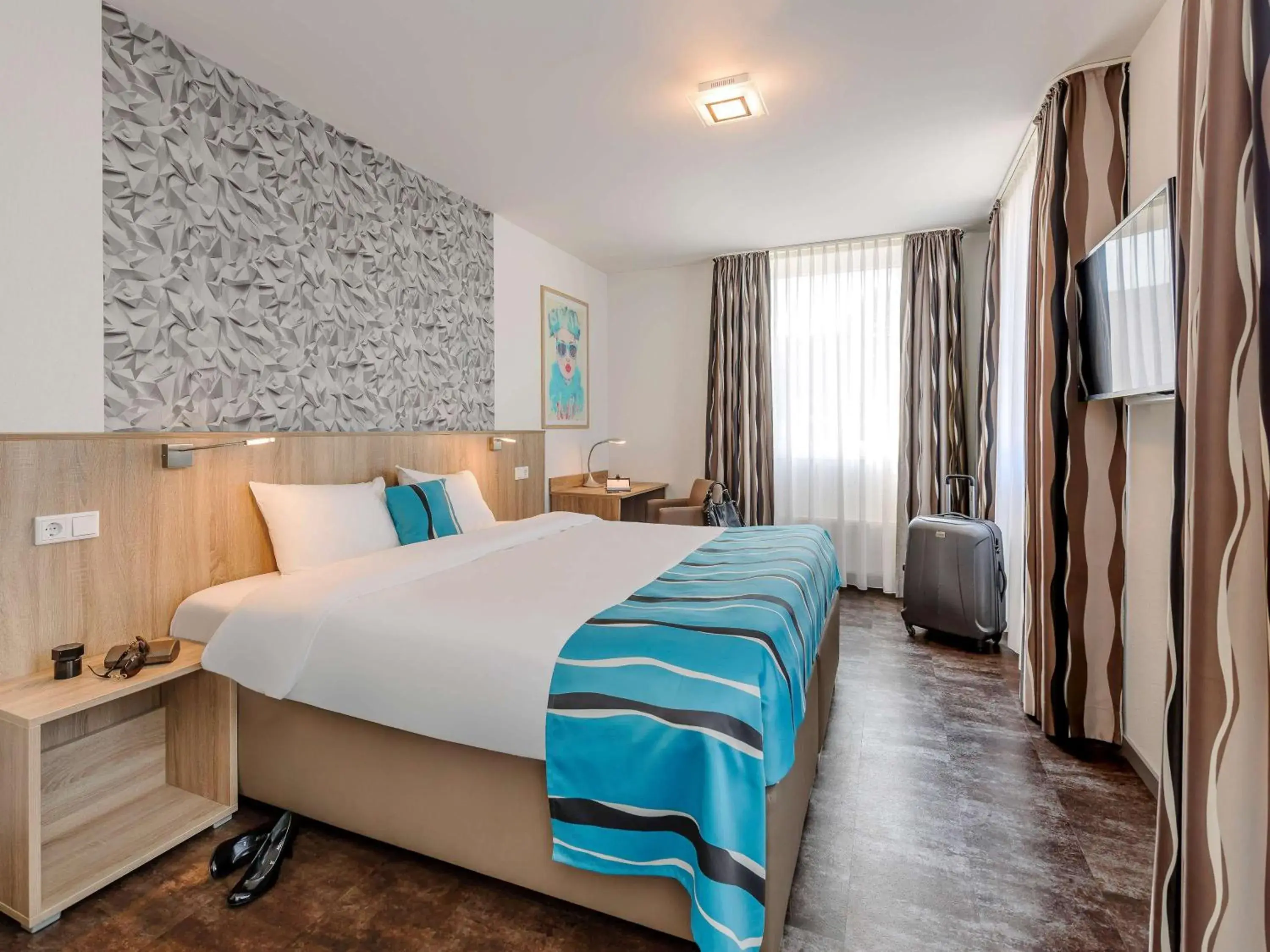 Photo of the whole room, Bed in ibis Styles Arnsberg Sauerland