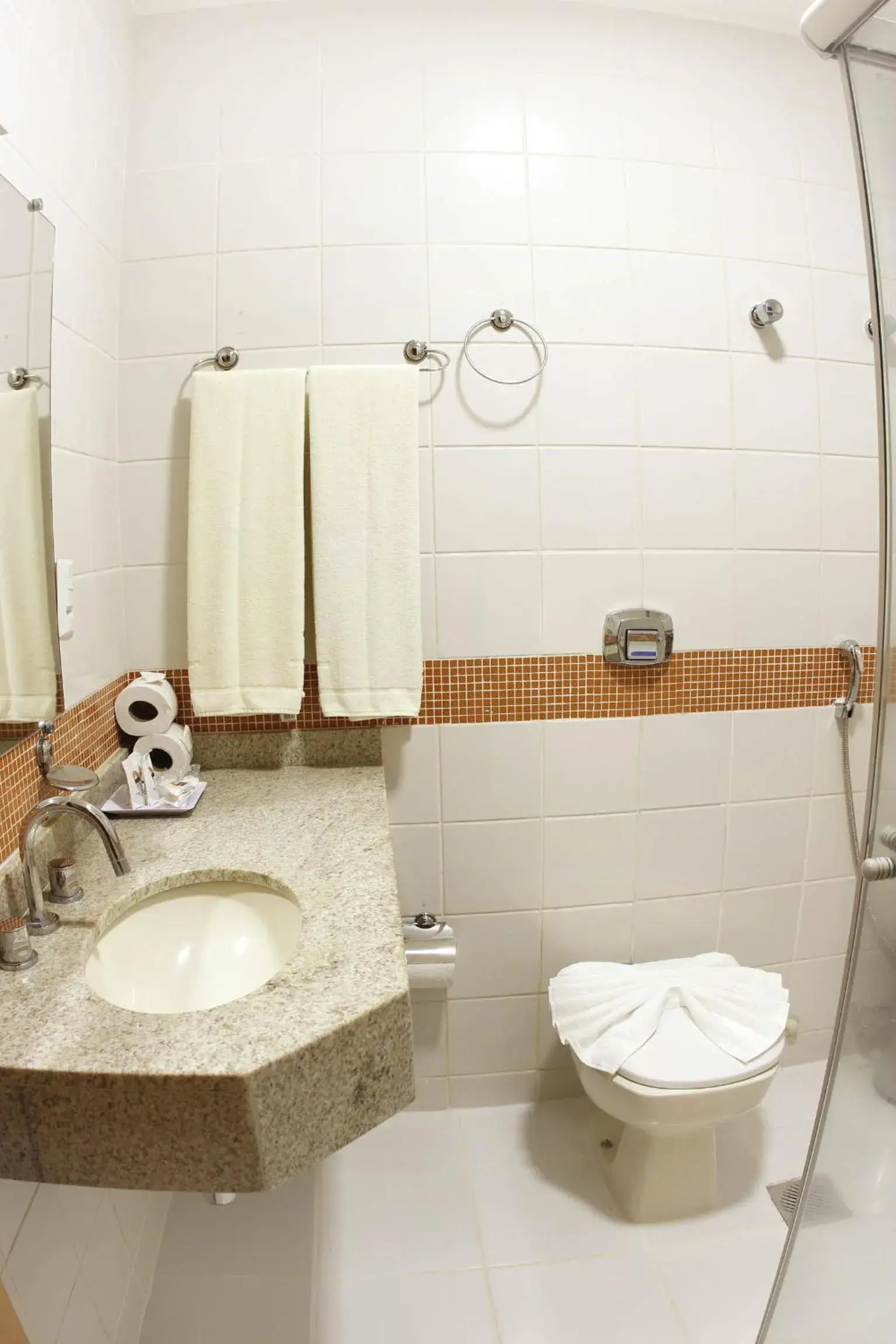 Bathroom in Prive Thermas – OFICIAL