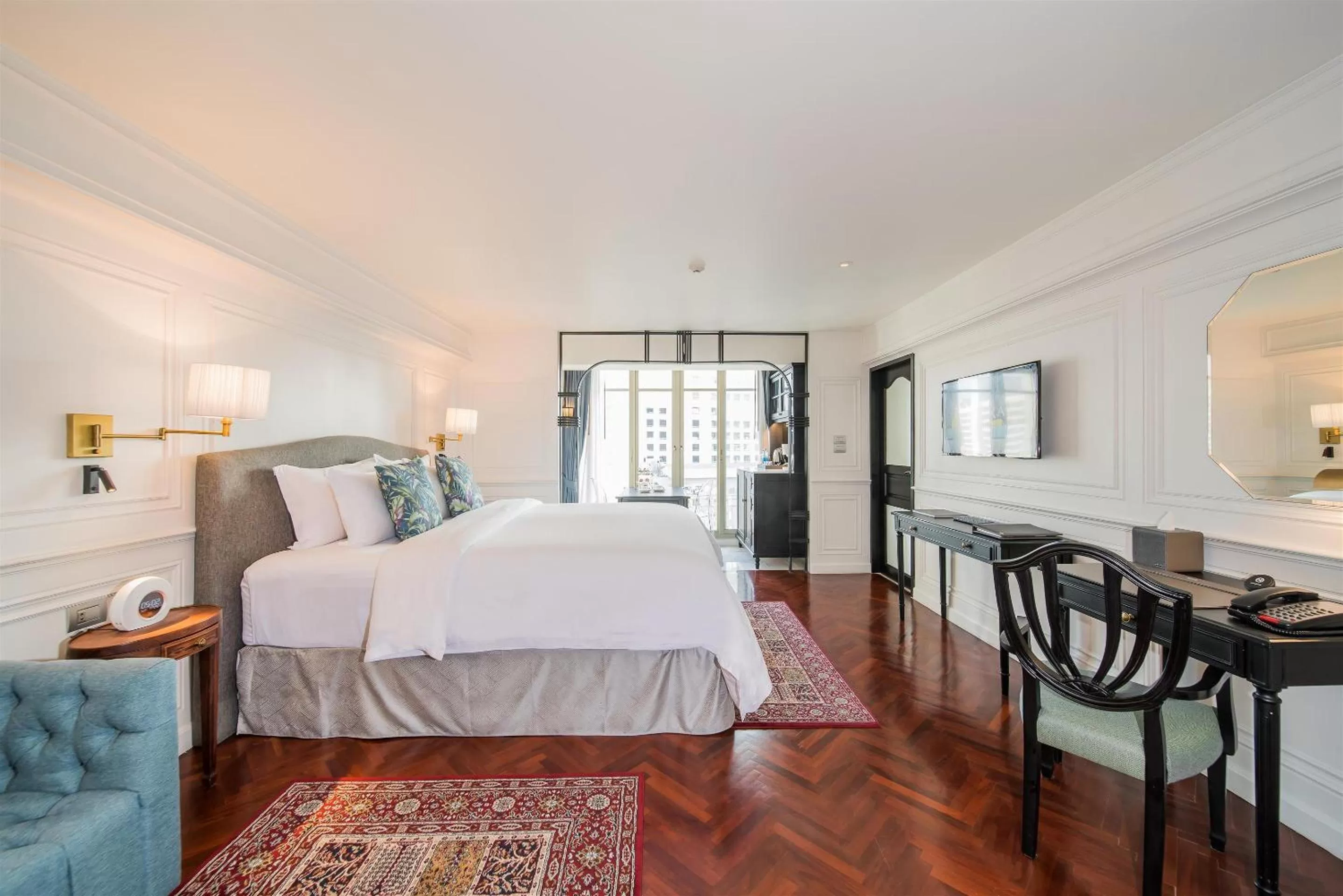 Bedroom, Bed in Akara Hotel