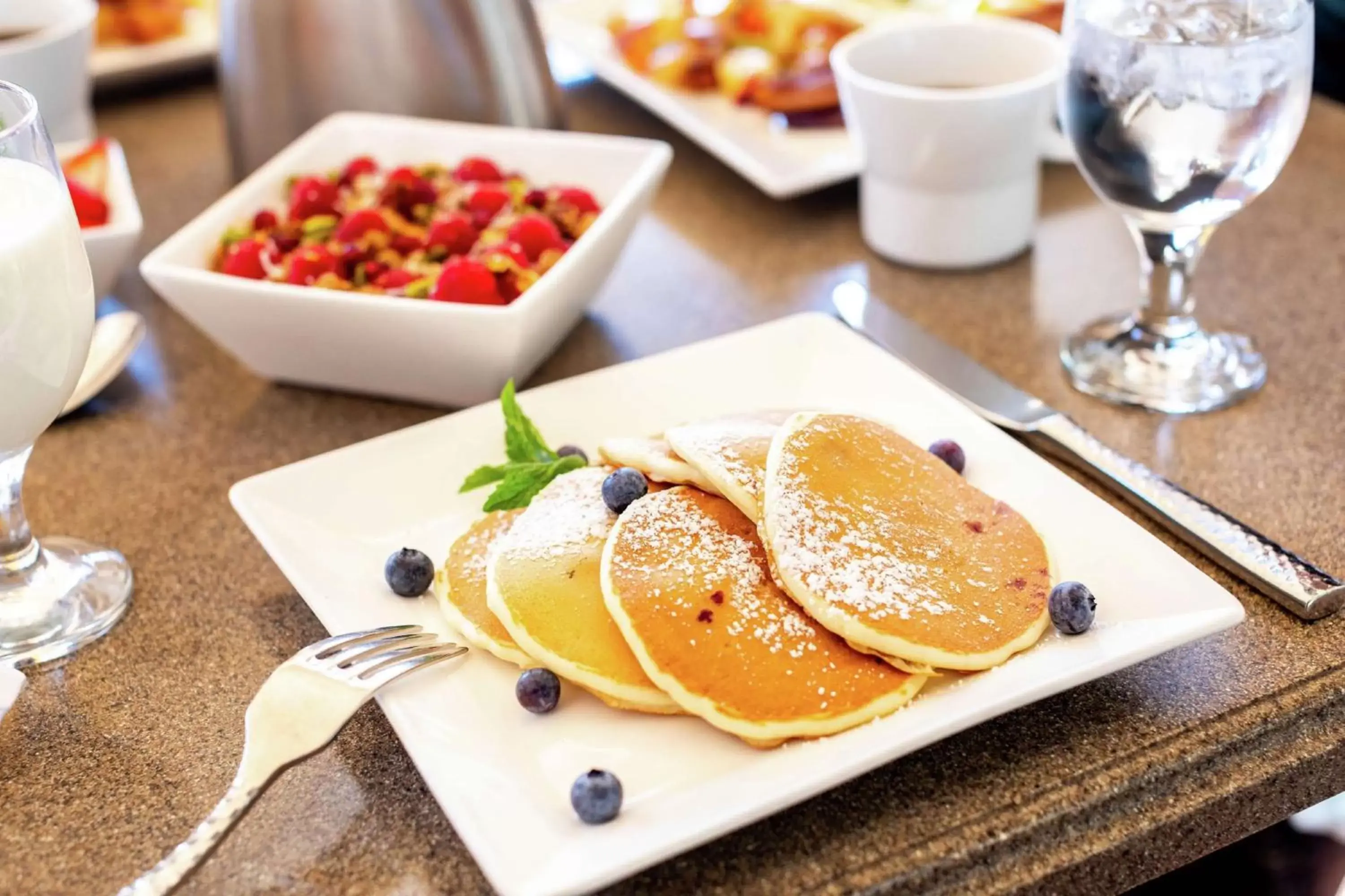 Breakfast in Hilton Santa Barbara Beachfront Resort