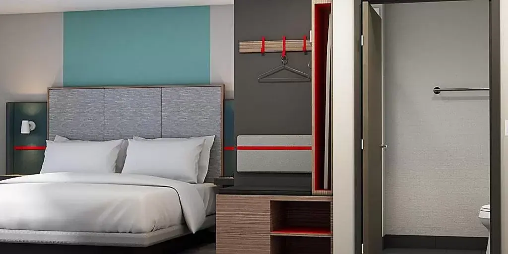 Bedroom, Bed in avid hotels - Lexington - Hamburg Area, an IHG Hotel