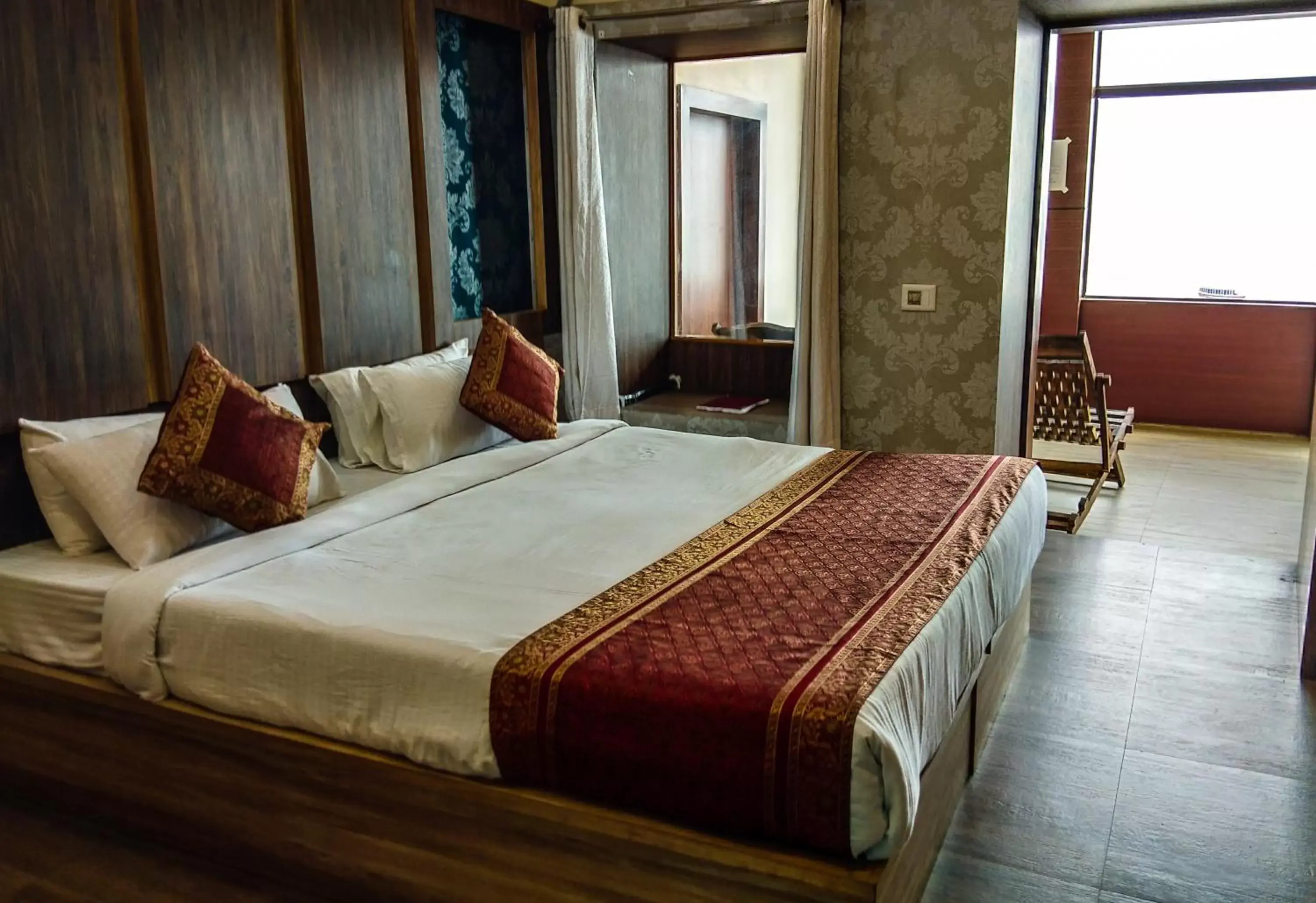 Bedroom, Bed in Dwivedi Hotels Sri Omkar Palace Bedroom, Bed in Dwivedi Hotels Sri Omkar Palace