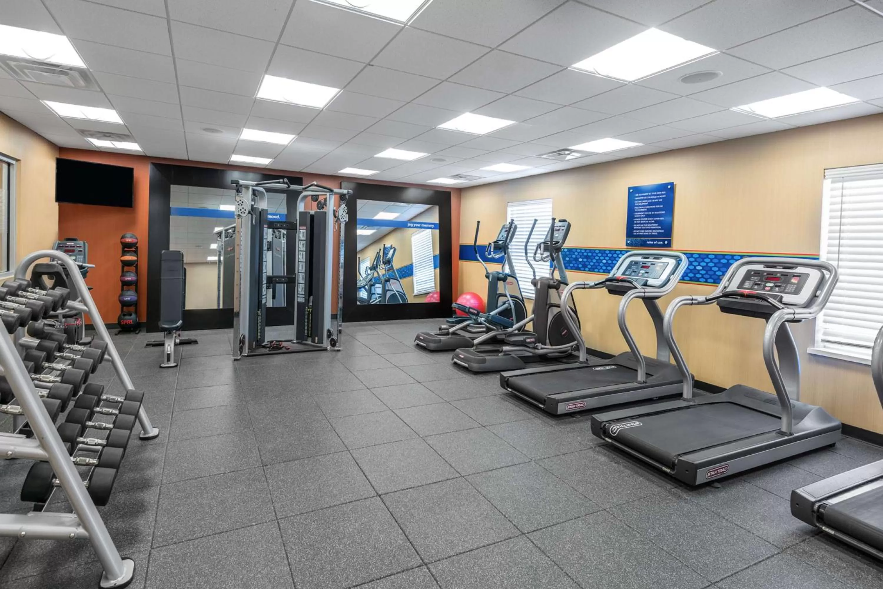 Fitness centre/facilities in Hampton Inn & Suites San Antonio Brooks City Base, TX