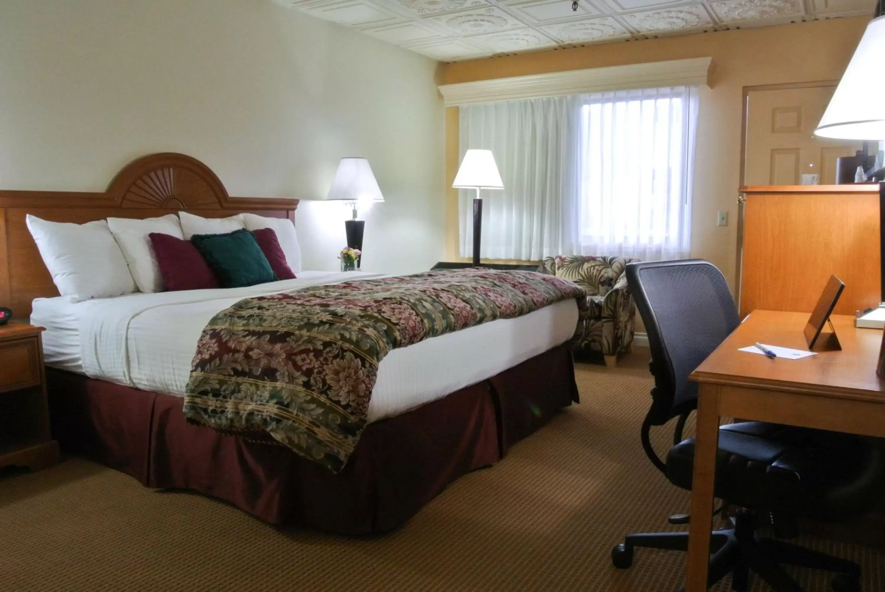 Photo of the whole room, Bed in Best Western Inn Tooele