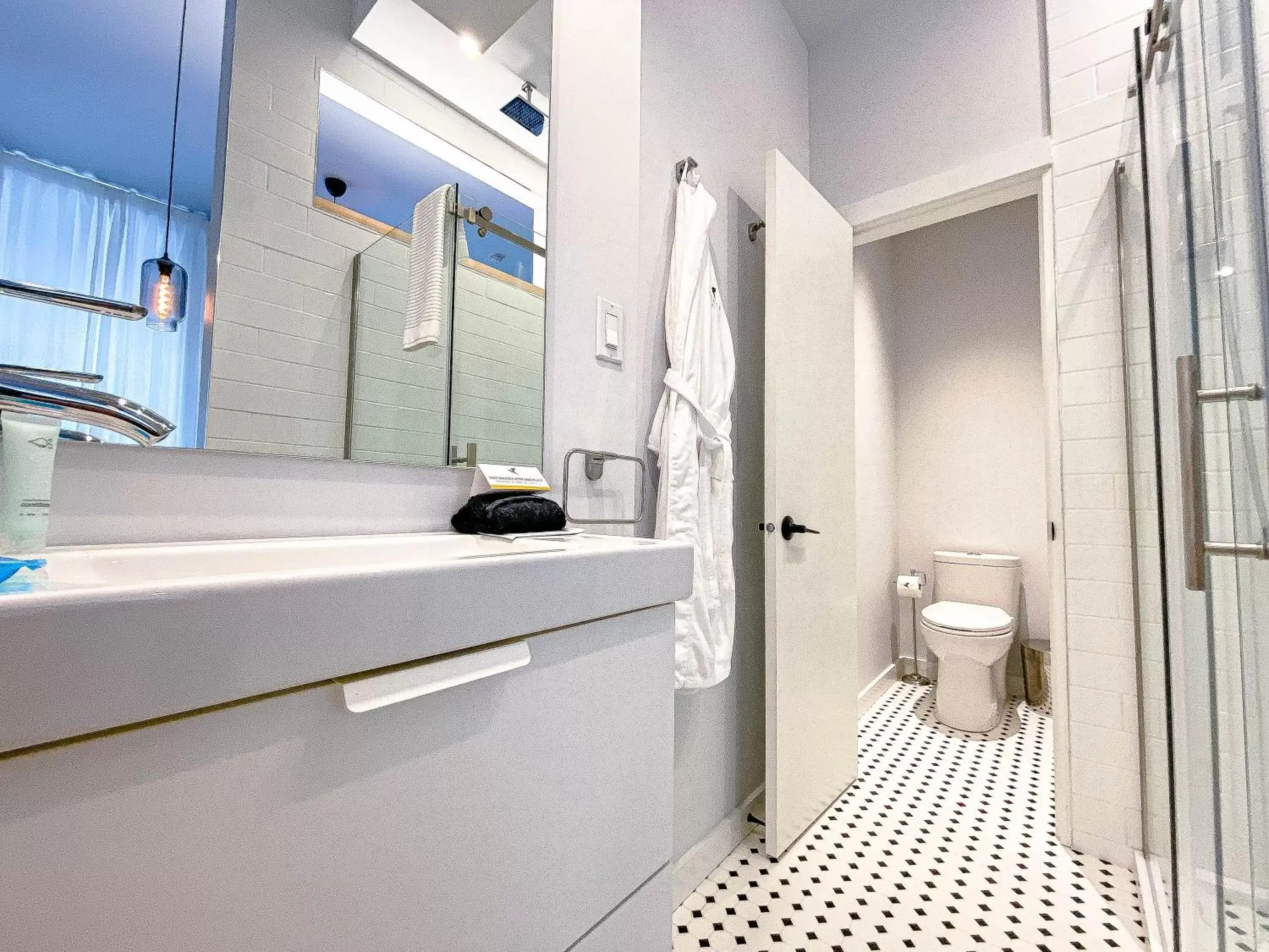 Bathroom in Maison Évangéline by Bower Hotels & Suites