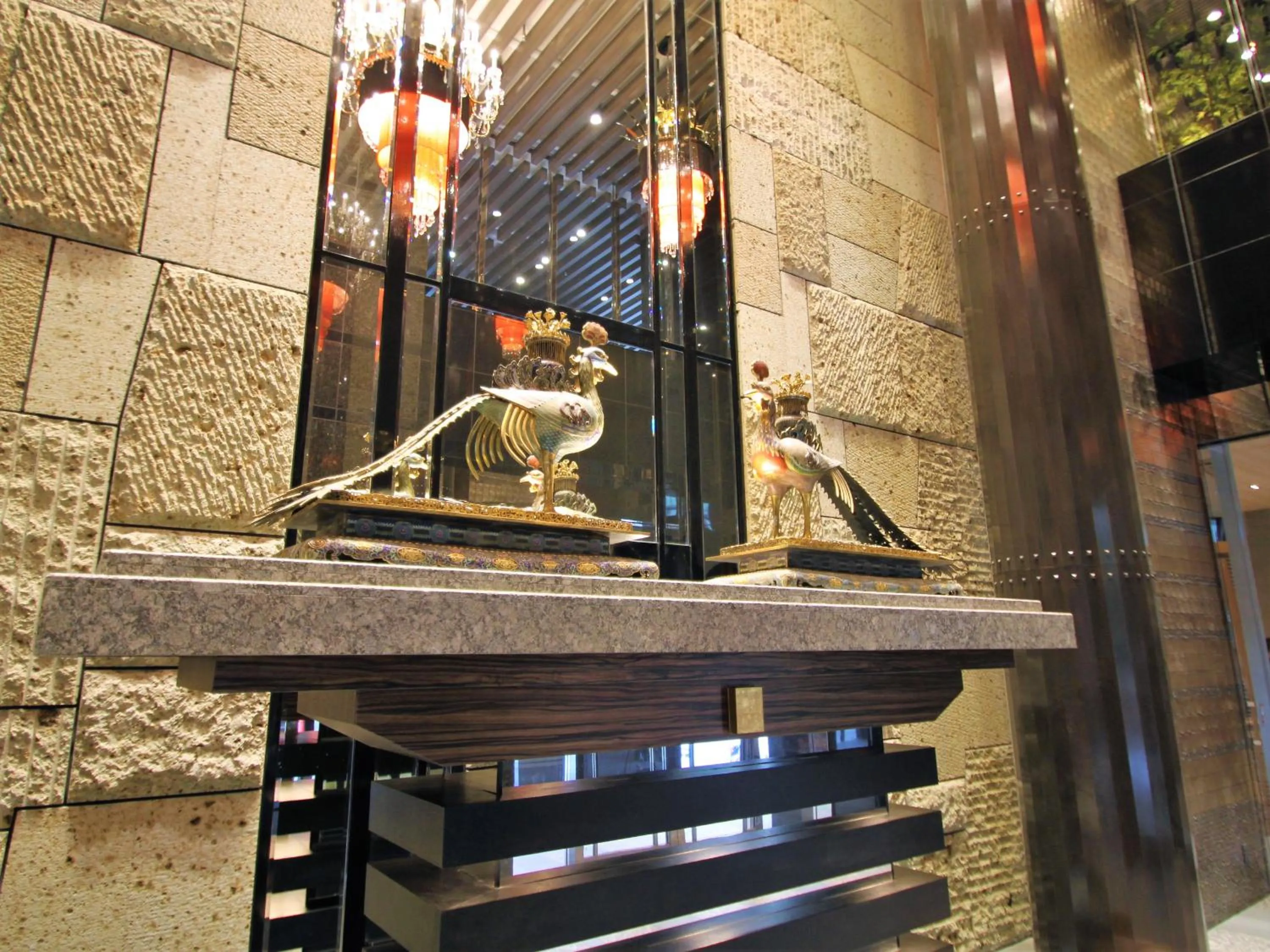 Decorative detail in APA Hotel PRIDE Akasaka Kokkaigijidomae