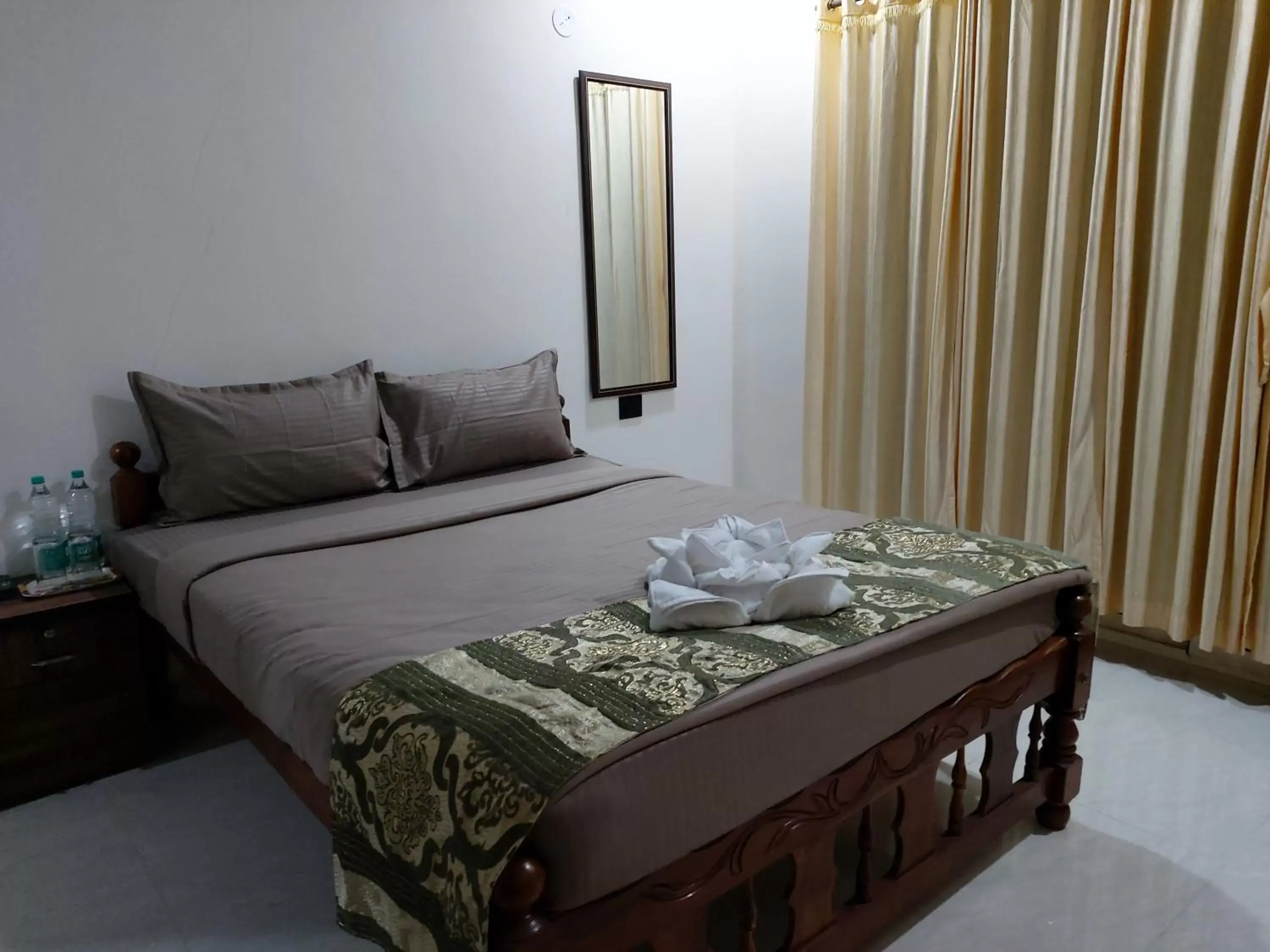 Bed in ULTIMATE STAY Bed in ULTIMATE STAY