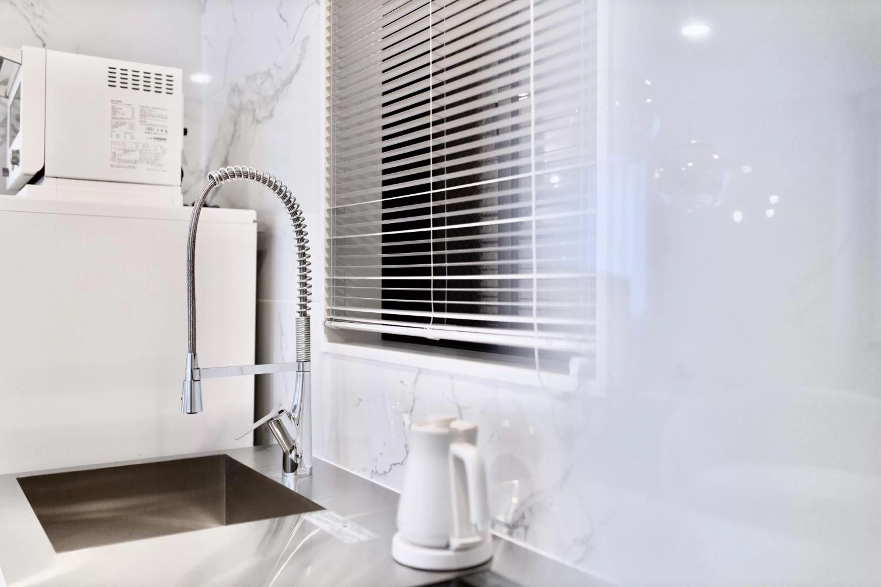 Kitchen or kitchenette in THE ROOT2 HOTEL