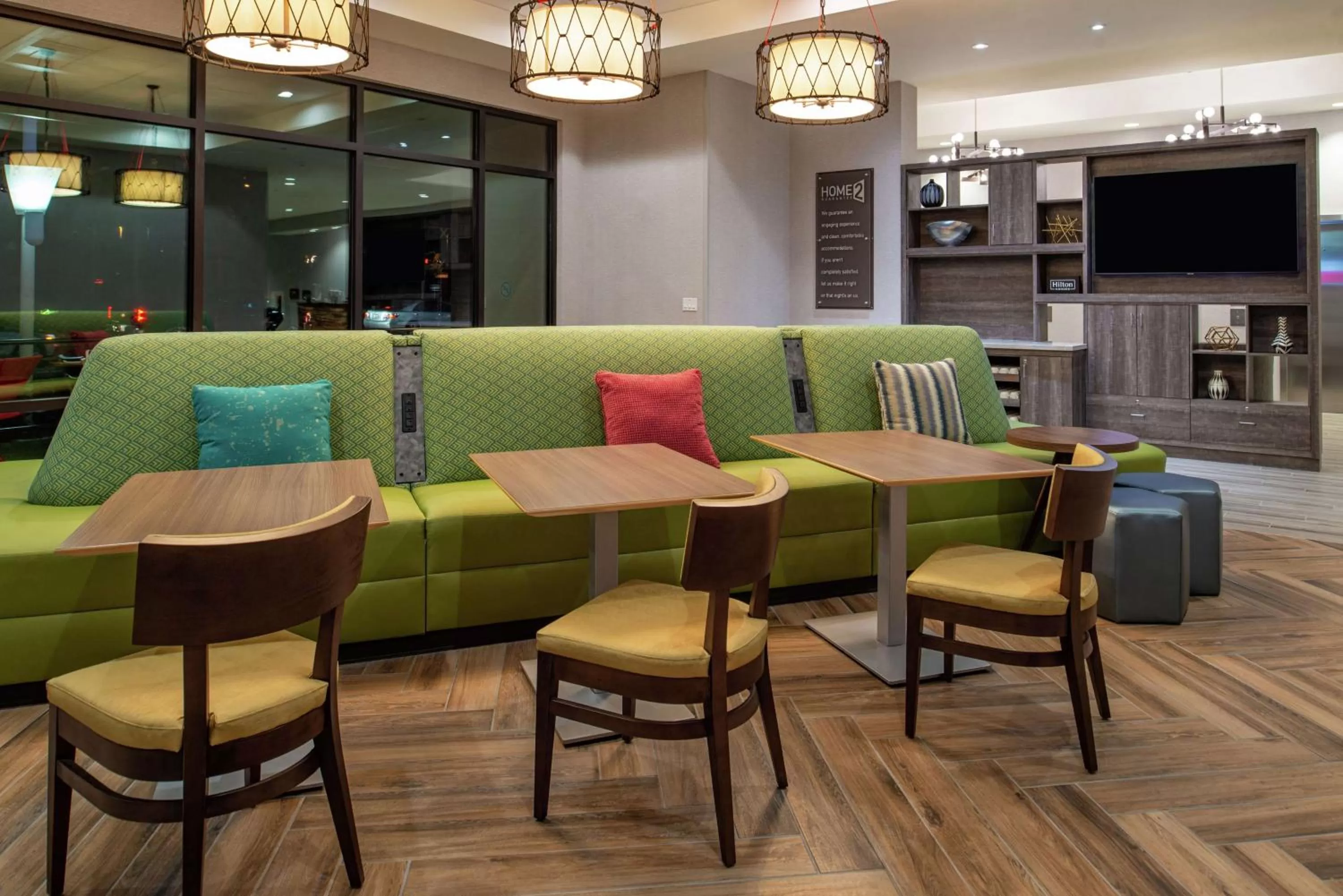 Breakfast in Home2 Suites By Hilton Tampa Downtown Channel District