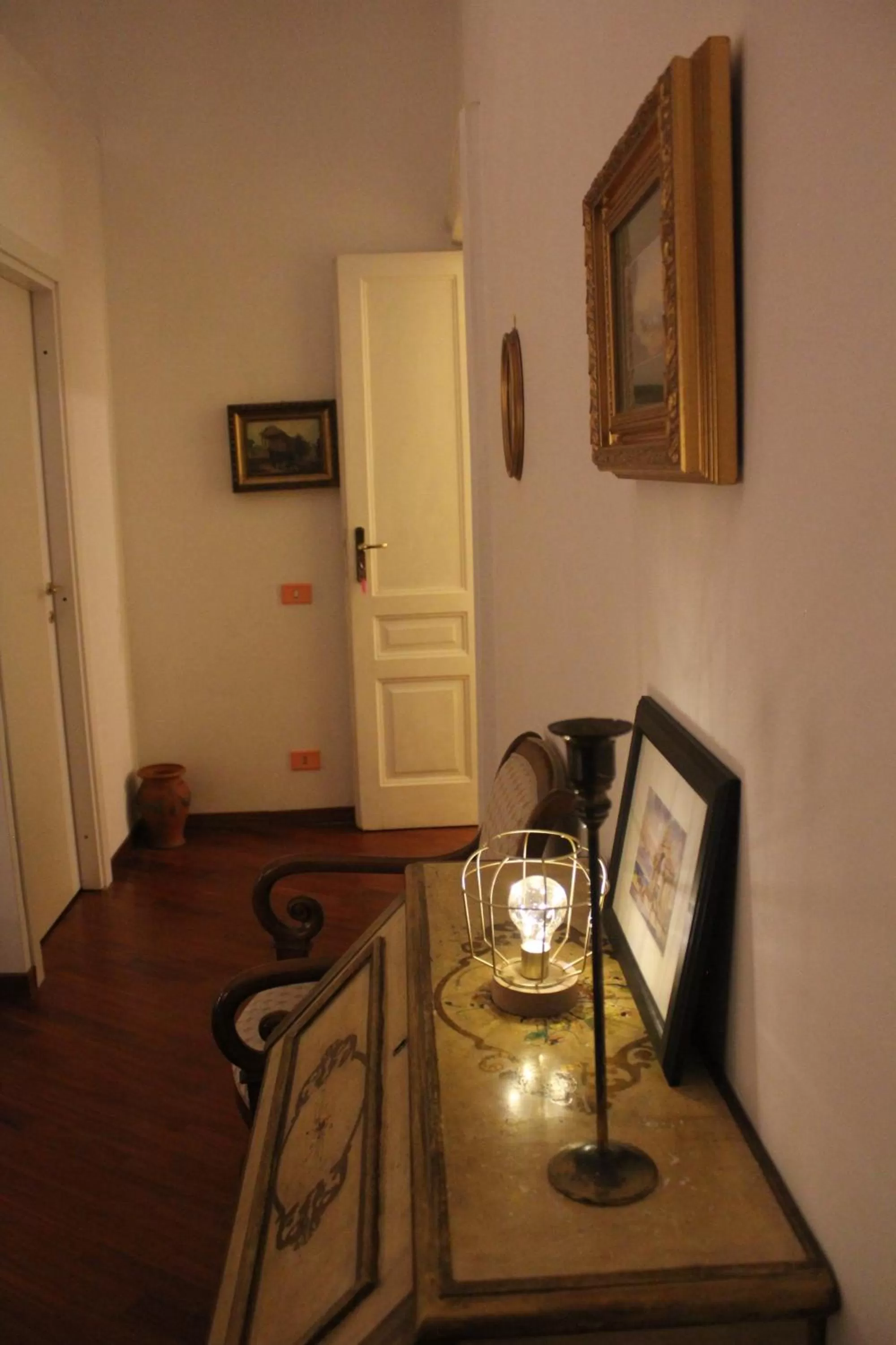 Photo of the whole room, TV/Entertainment Center in RealPartenope B&B 284