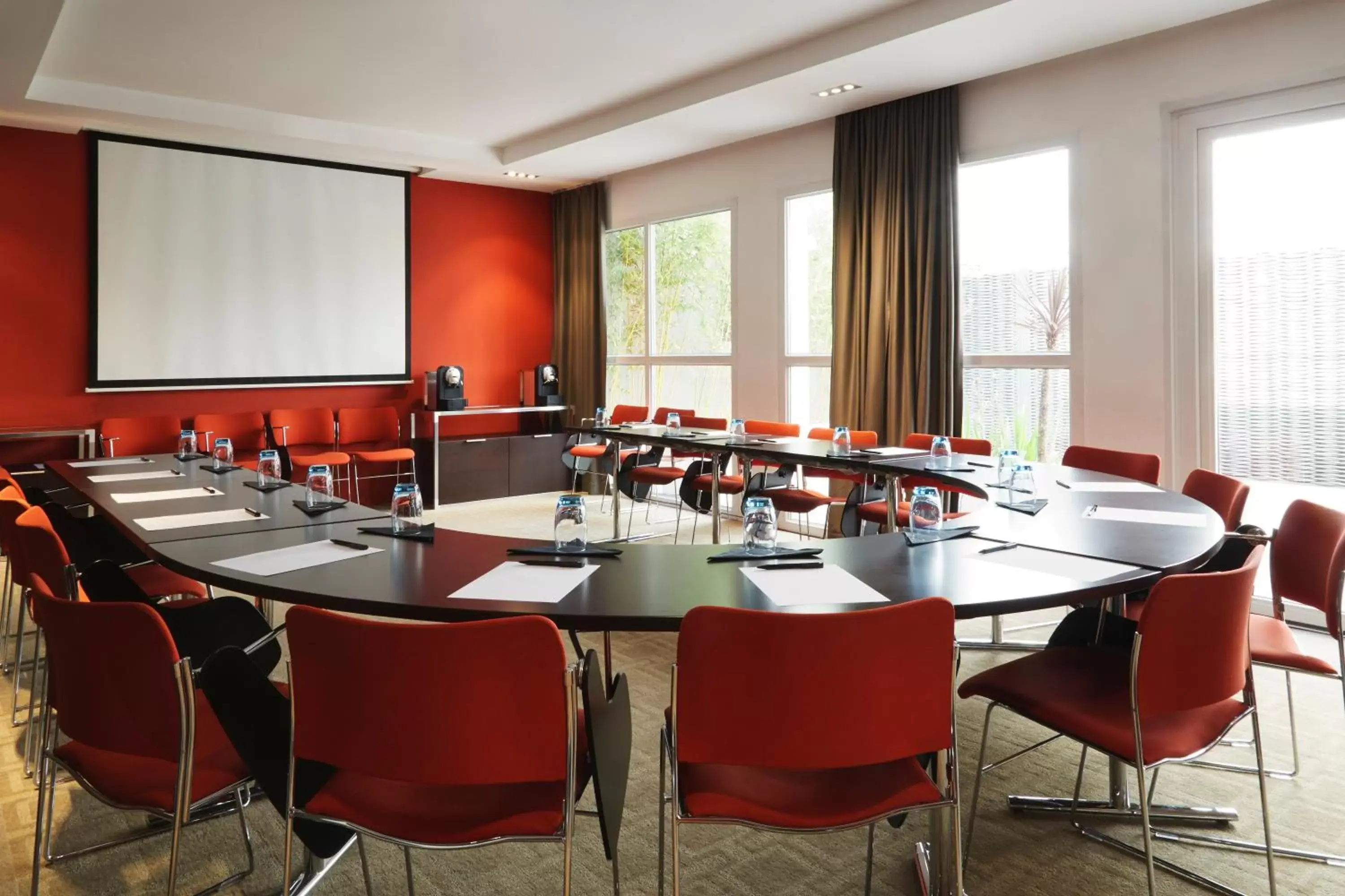 Meeting/conference room in Aparthotel Adagio Marseille Timone