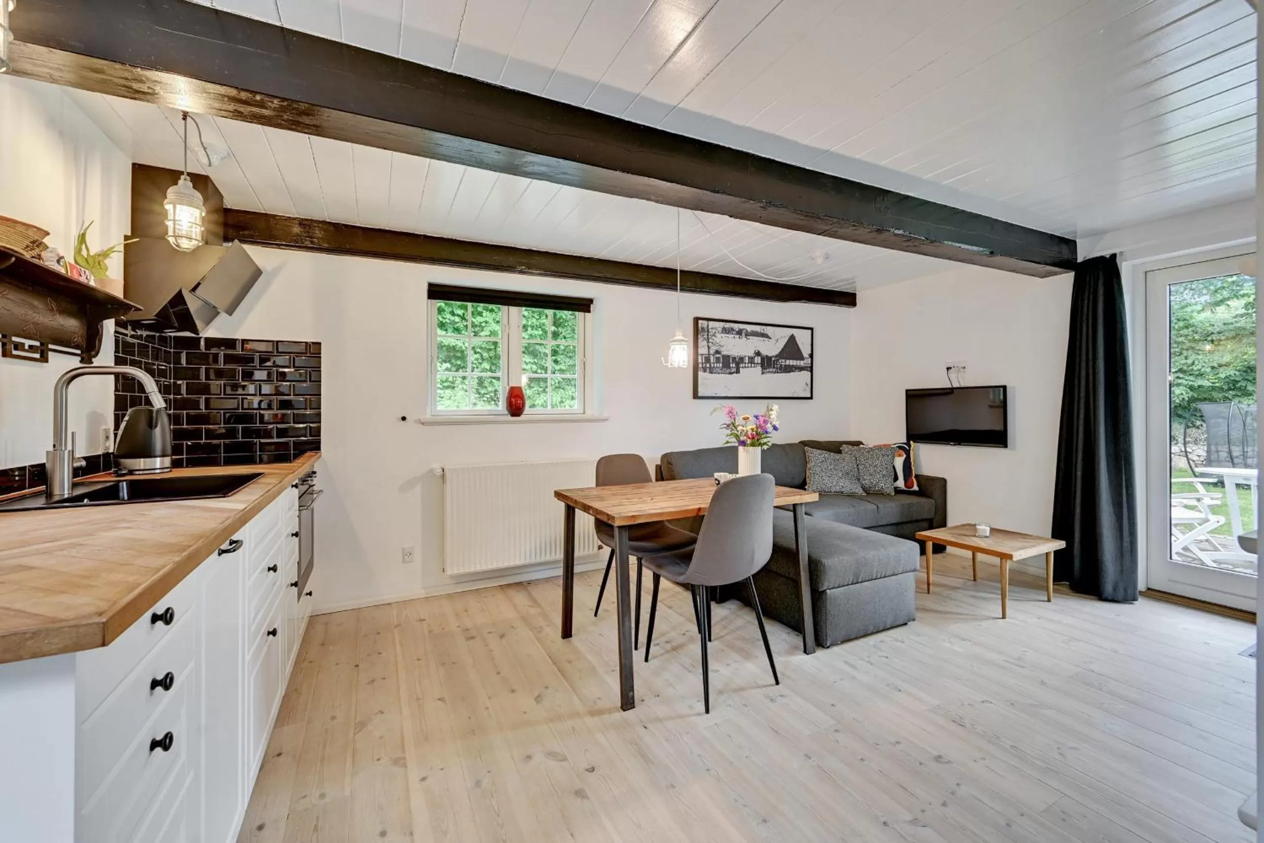 Kitchen or kitchenette in Hørhavegården B&B