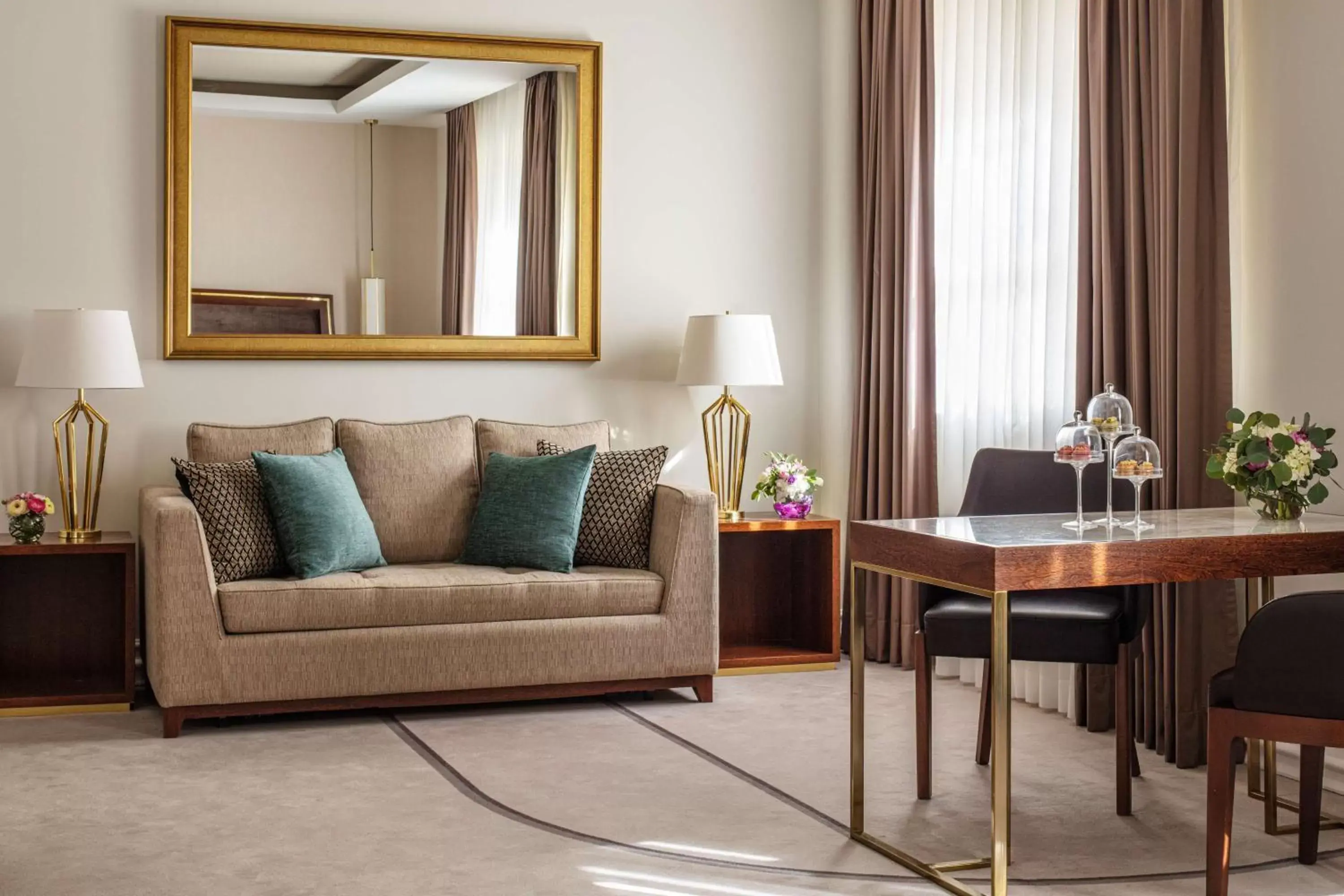 Bedroom, Seating Area in Tivoli Avenida Liberdade Lisboa – A Leading Hotel of the World