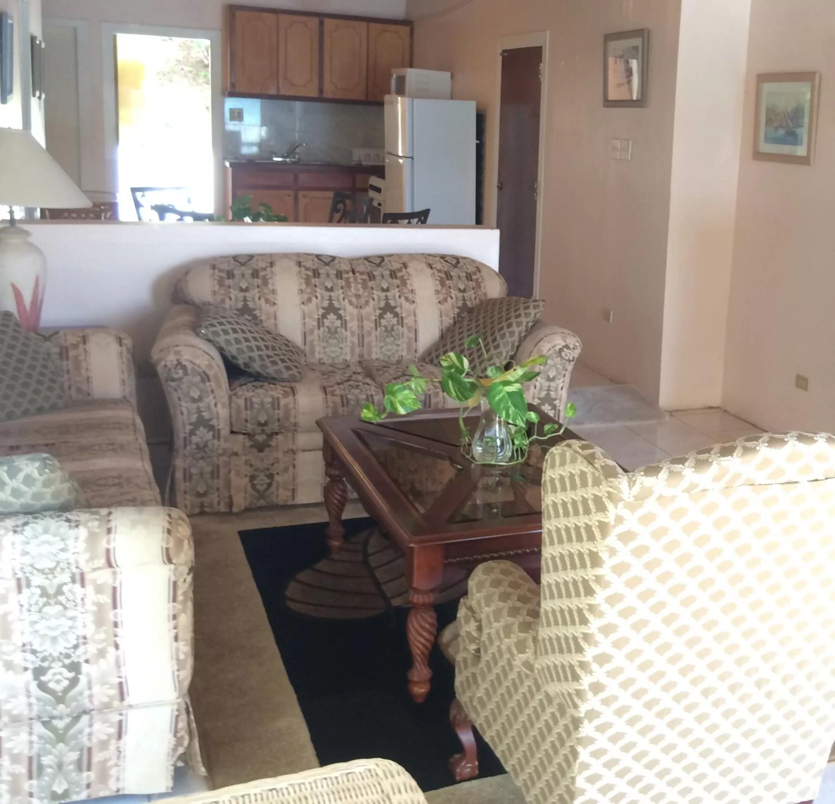 Kitchen or kitchenette in Fort Burt Hotel