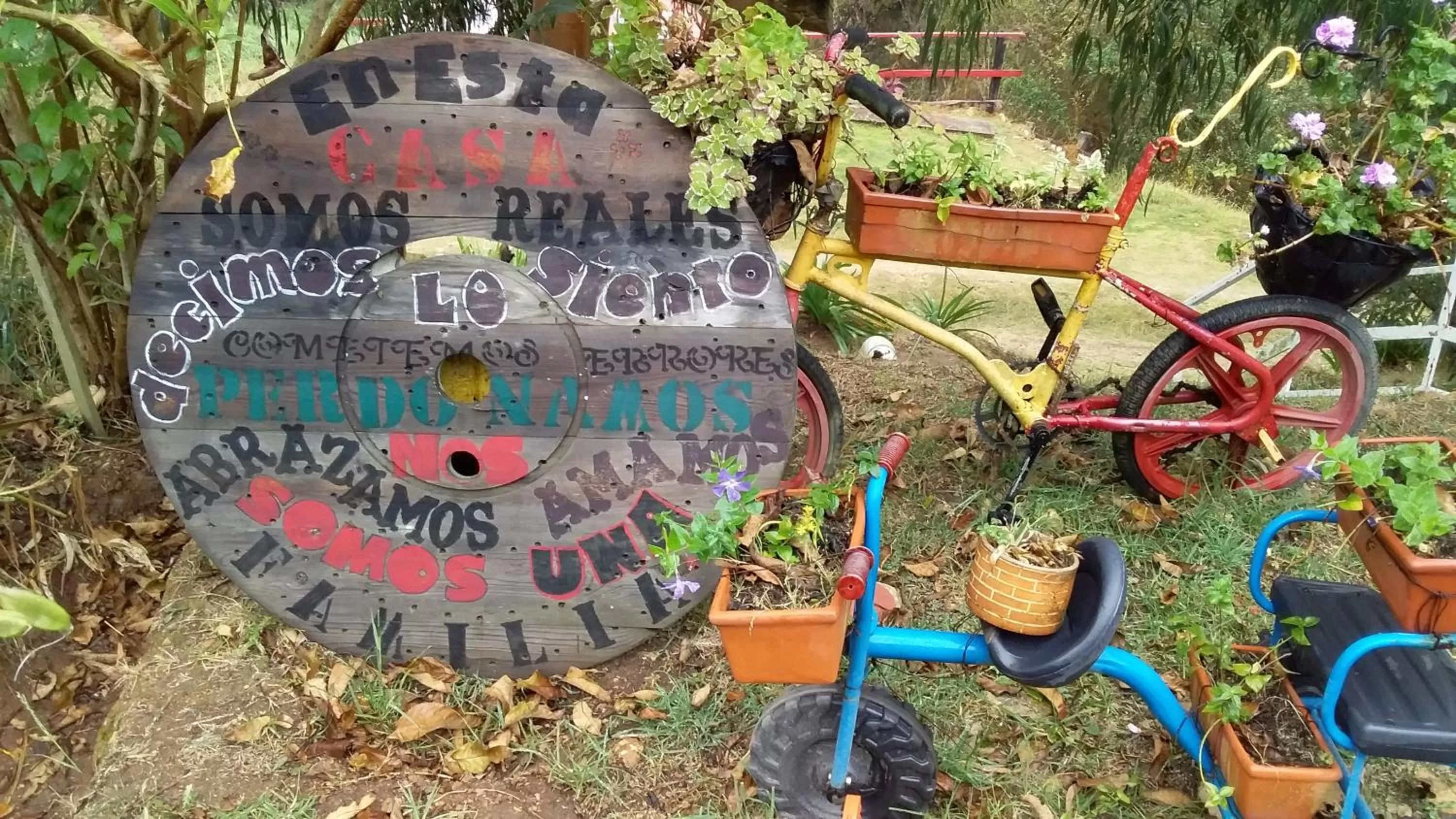 Garden in El Pedregal Sopó