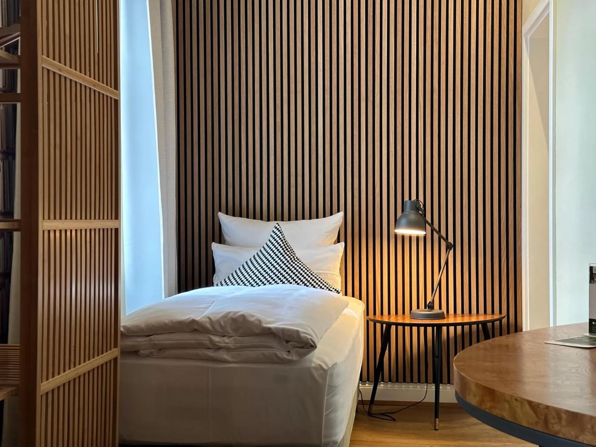 Bed in Hotel Zur Alten Brücke