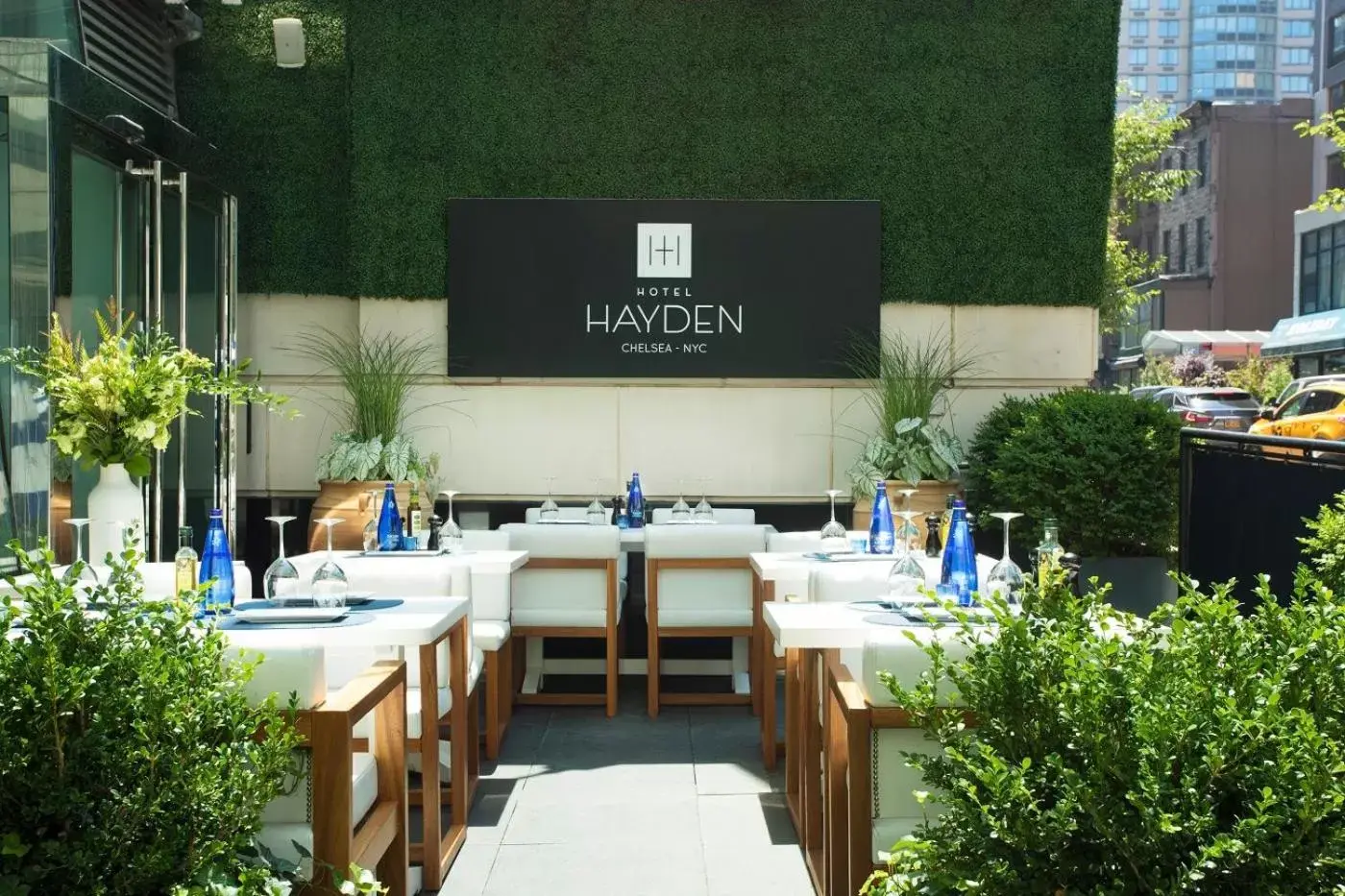 Restaurant/Places to Eat in Hotel Hayden New York