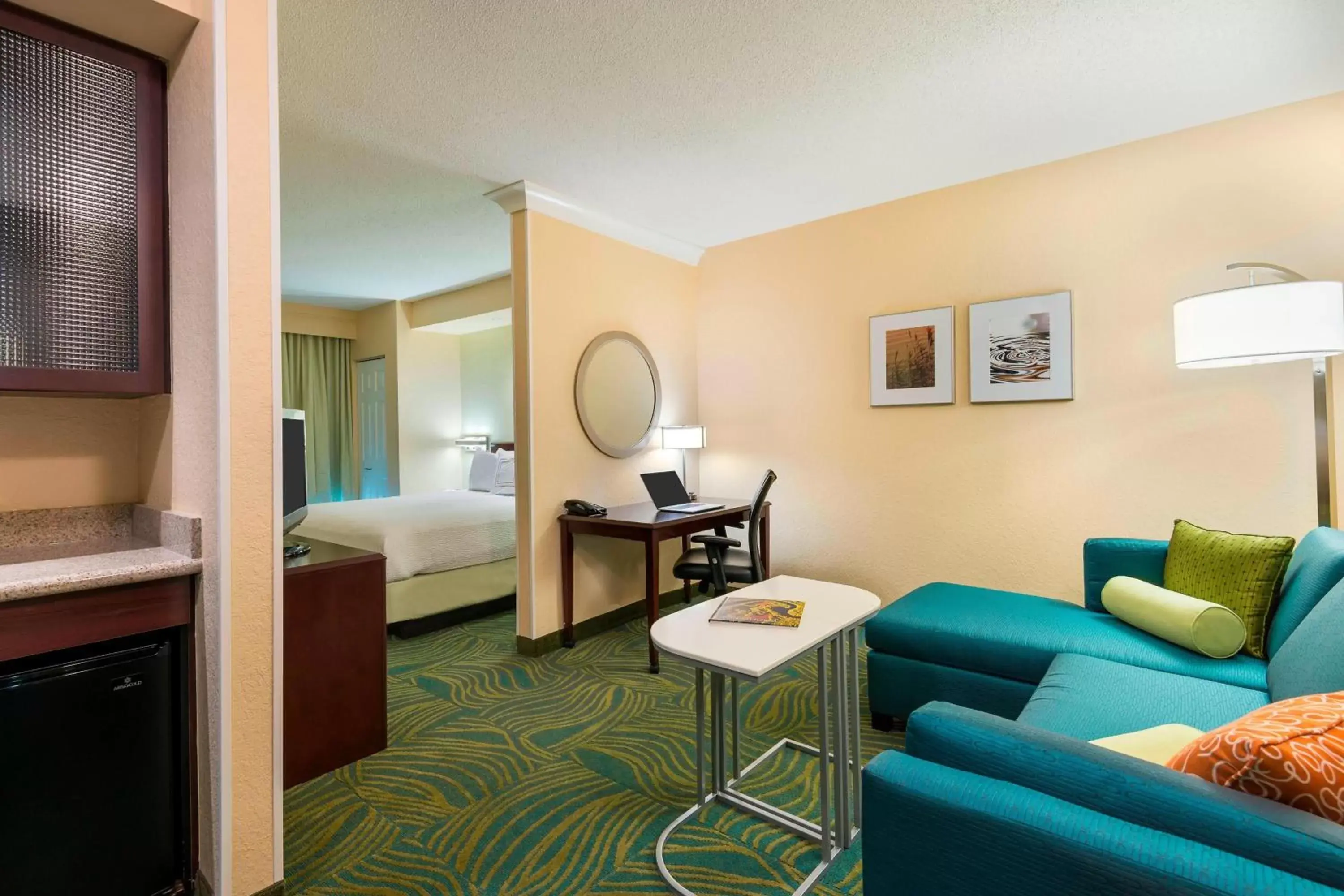 Living room, Seating Area in SpringHill Suites Fort Myers Airport